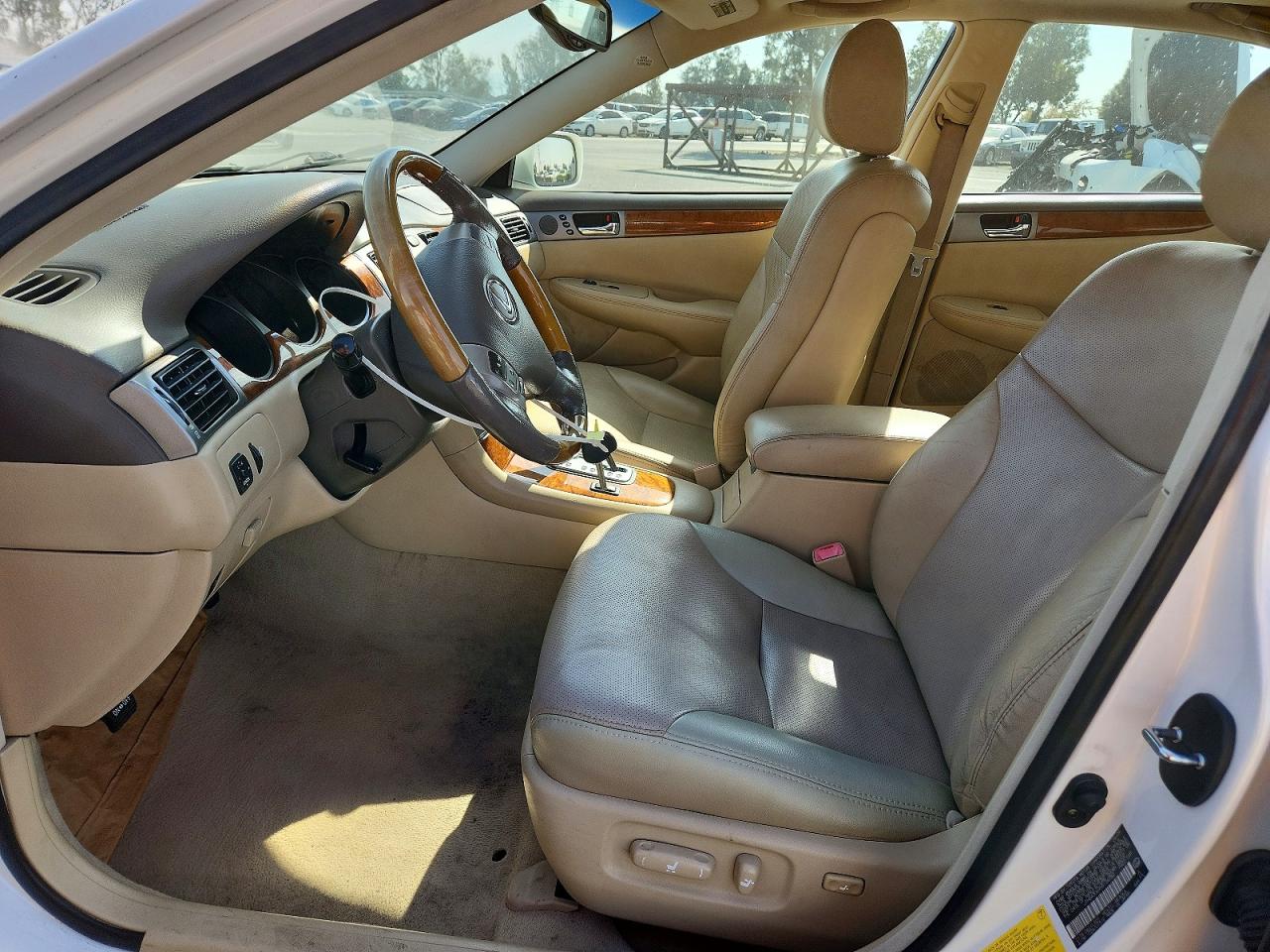 2005 Lexus Es330 Белый vin: JTHBA30G955124782