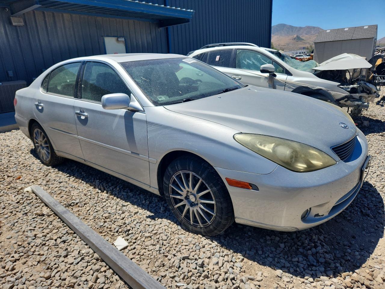 2005 Lexus Es 330 Silver vin: JTHBA30G955131604