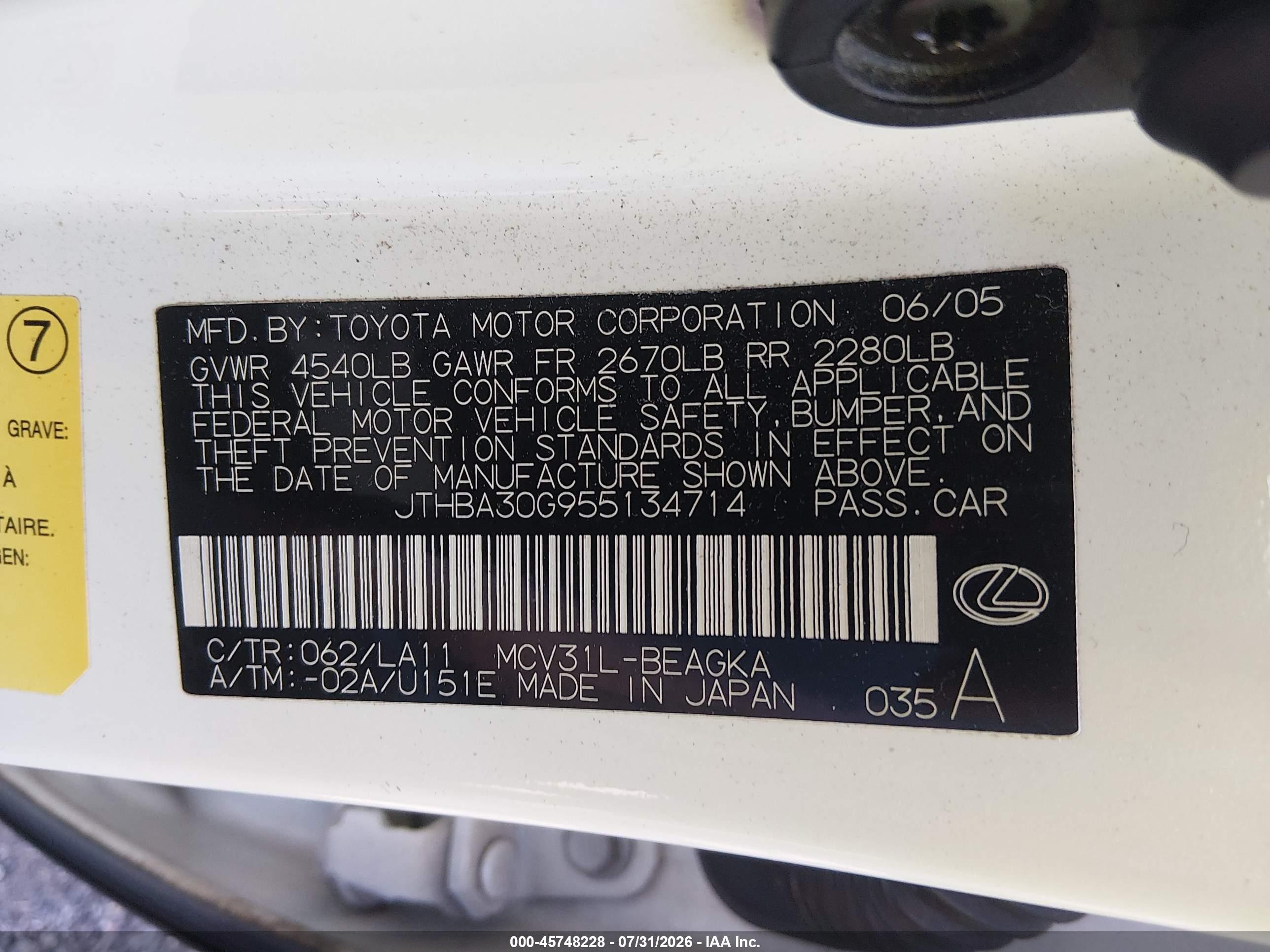2005 Lexus Es 330   White vin: JTHBA30G955134714