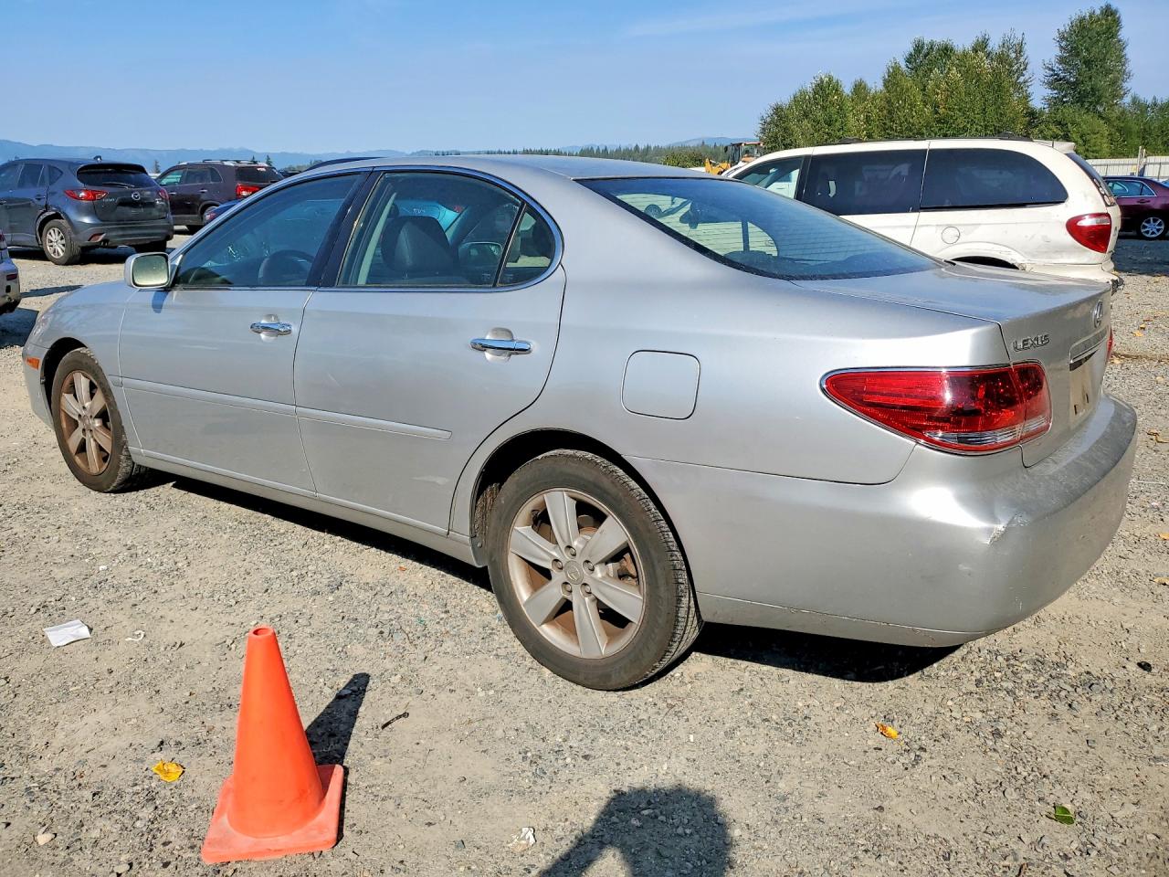 2005 Lexus Es 330 Серебряный vin: JTHBA30G955142618