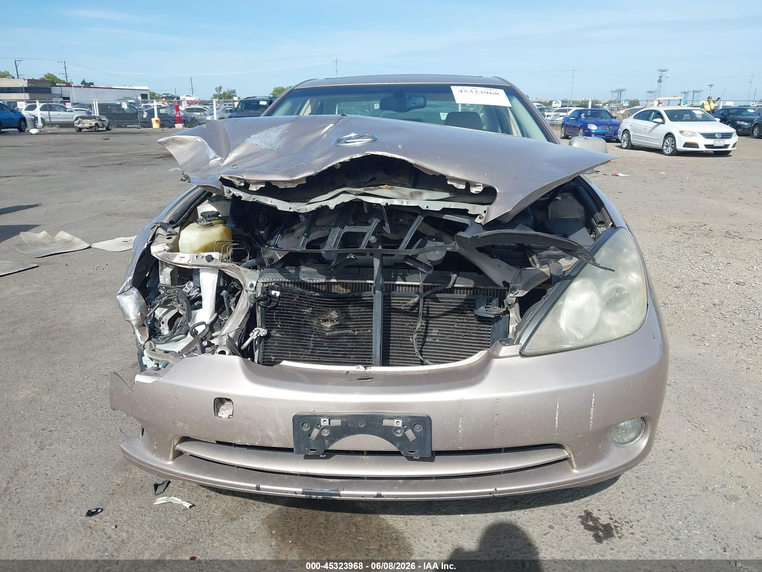 2005 Lexus Es 330   Brown vin: JTHBA30G955142683