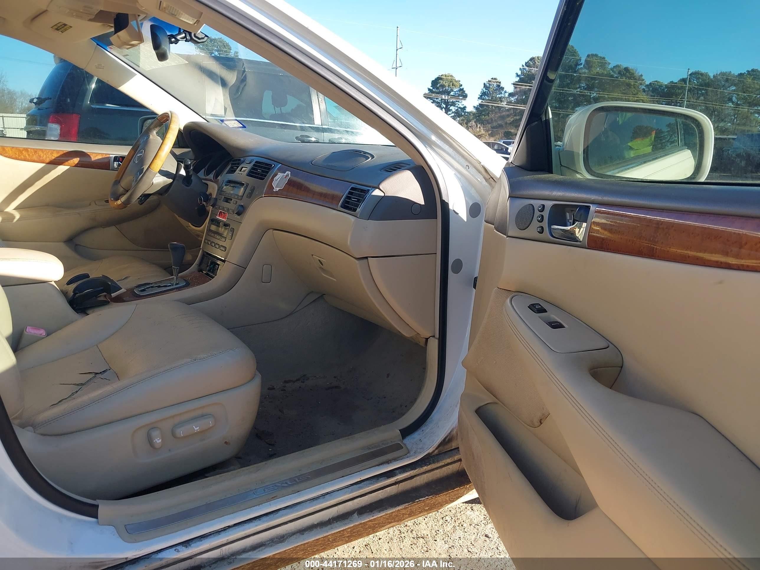 2006 Lexus Es 330   White vin: JTHBA30G965174678