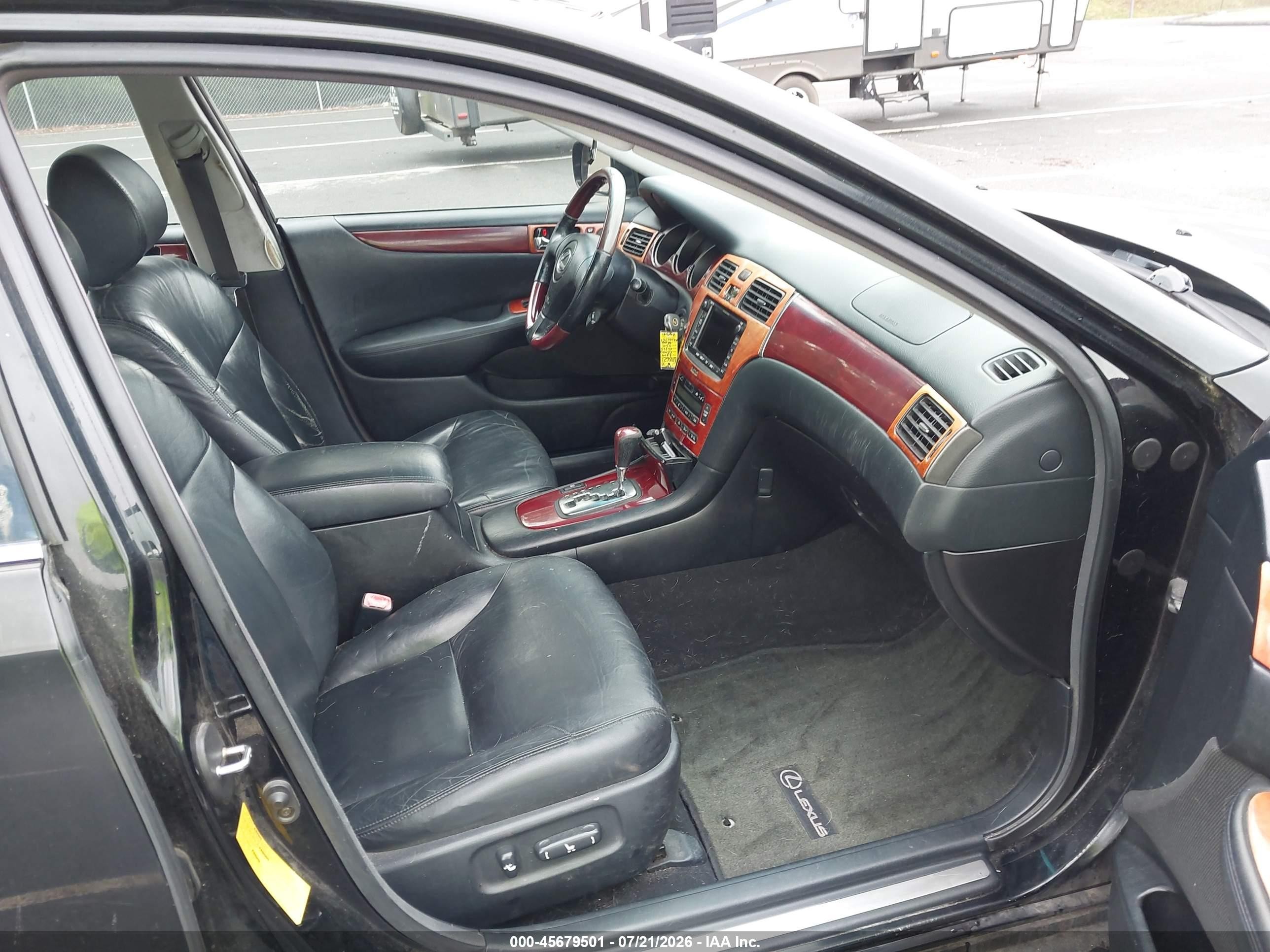 2004 Lexus Es 330   Черный vin: JTHBA30GX40001763