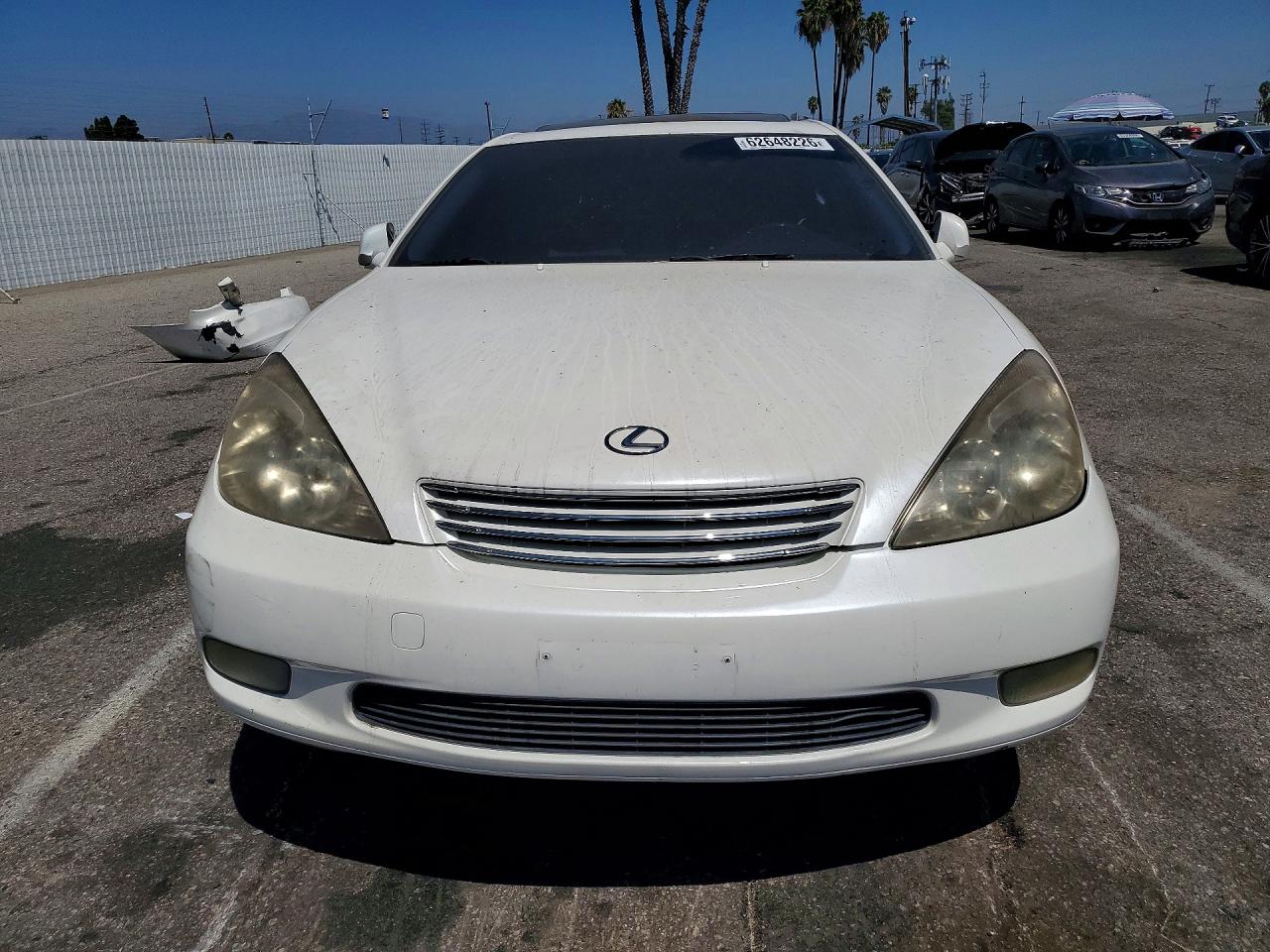 2004 Lexus Es 330 White vin: JTHBA30GX40014562