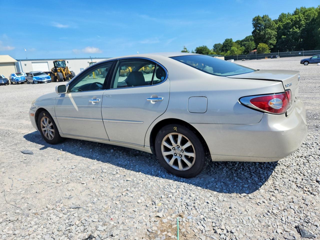 2004 Lexus Es 330 Beige vin: JTHBA30GX45016993