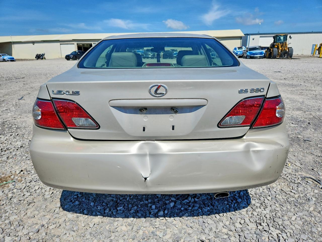 2004 Lexus Es 330 Beige vin: JTHBA30GX45016993