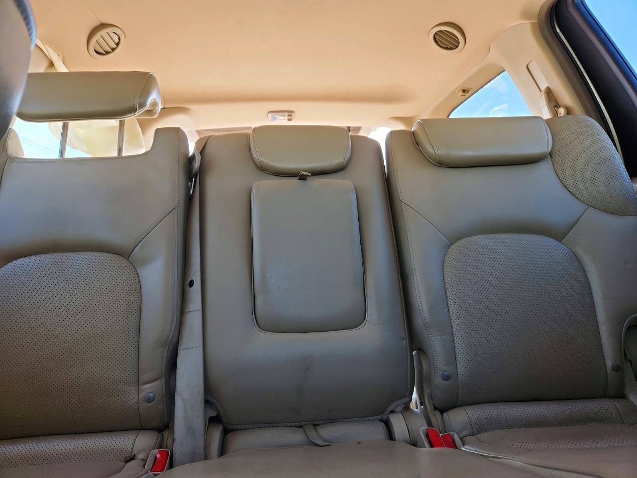 2004 Lexus Es 330 Beige vin: JTHBA30GX45016993