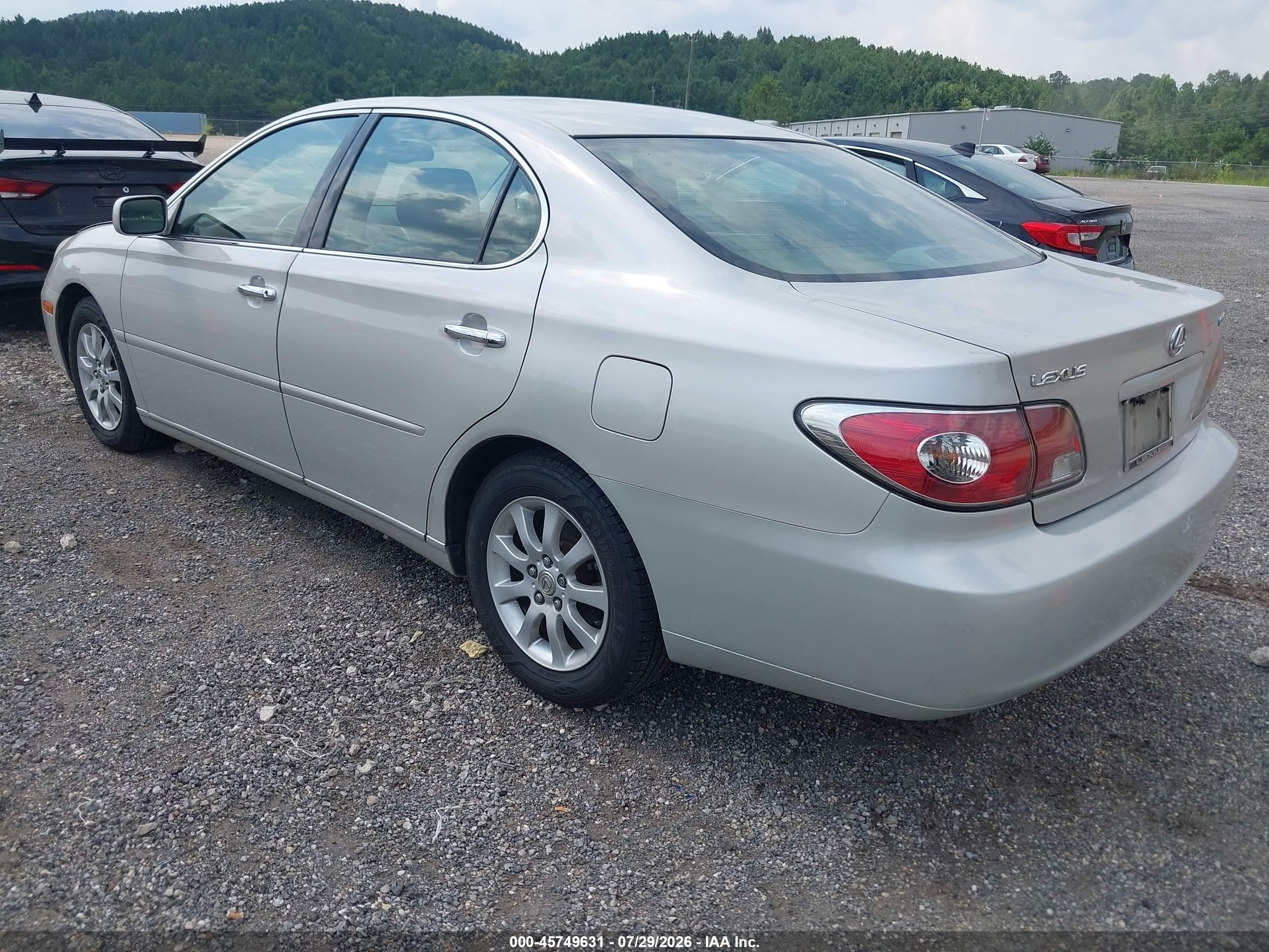 2004 Lexus Es 330   Silver vin: JTHBA30GX45023815