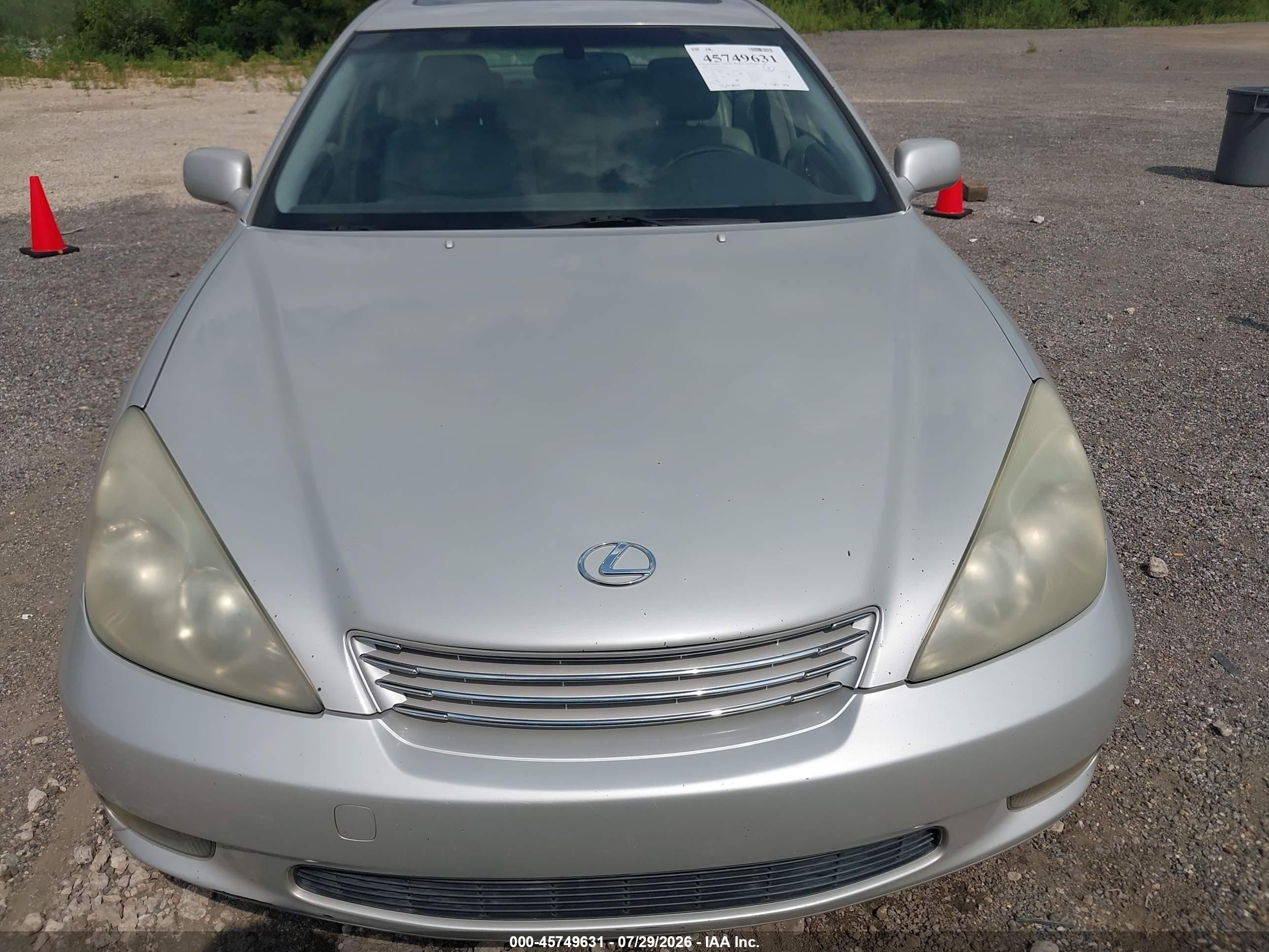 2004 Lexus Es 330   Silver vin: JTHBA30GX45023815