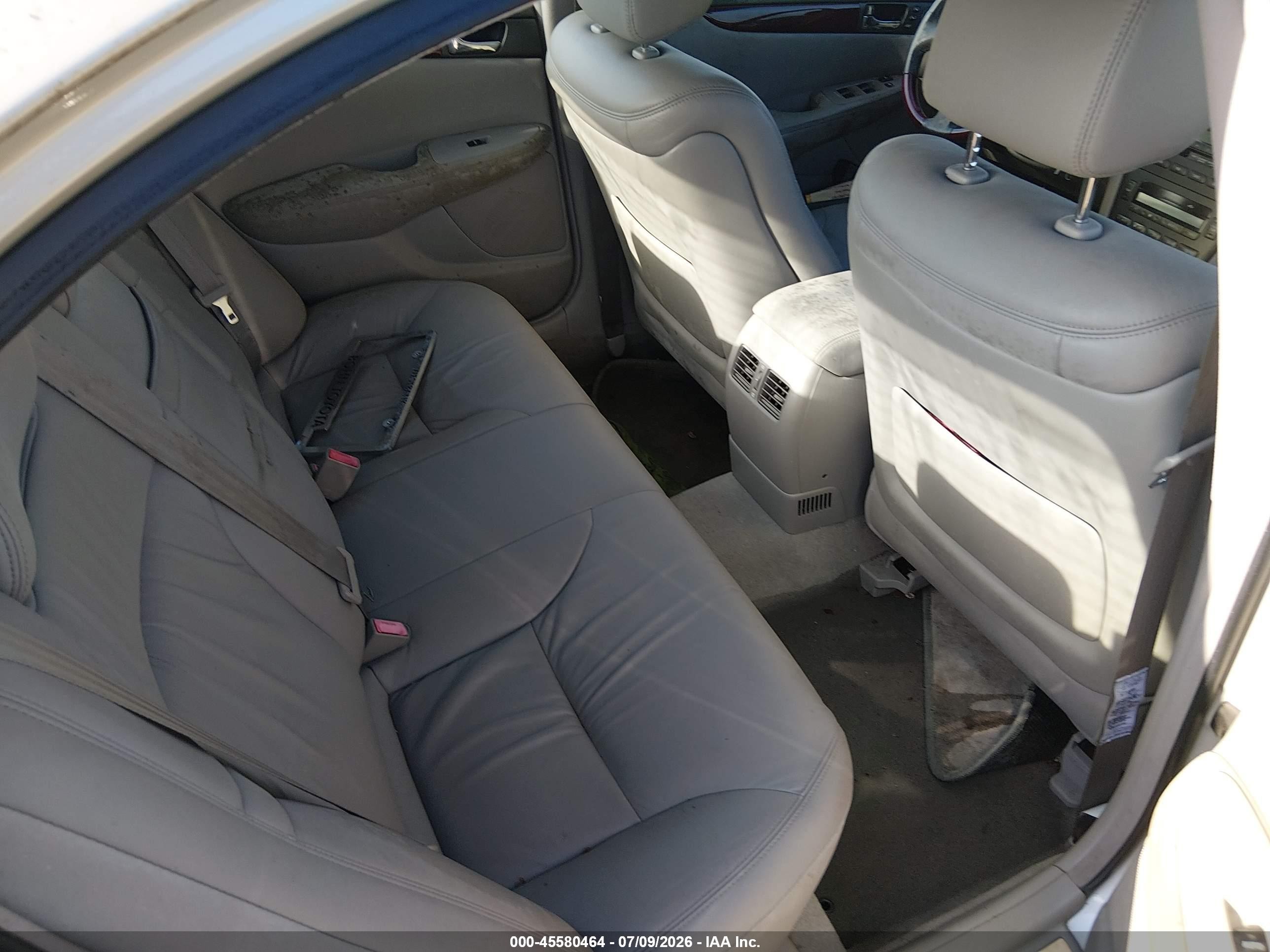 2004 Lexus Es 330   Tan vin: JTHBA30GX45025077