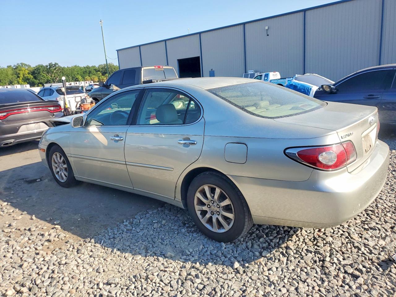 2004 Lexus Es 330 Серебряный vin: JTHBA30GX45030456