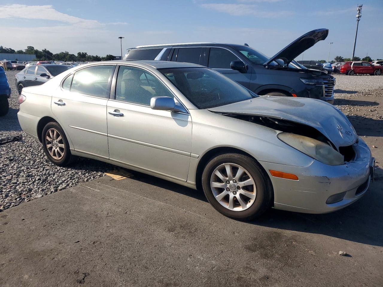 2004 Lexus Es 330 Серебряный vin: JTHBA30GX45030456
