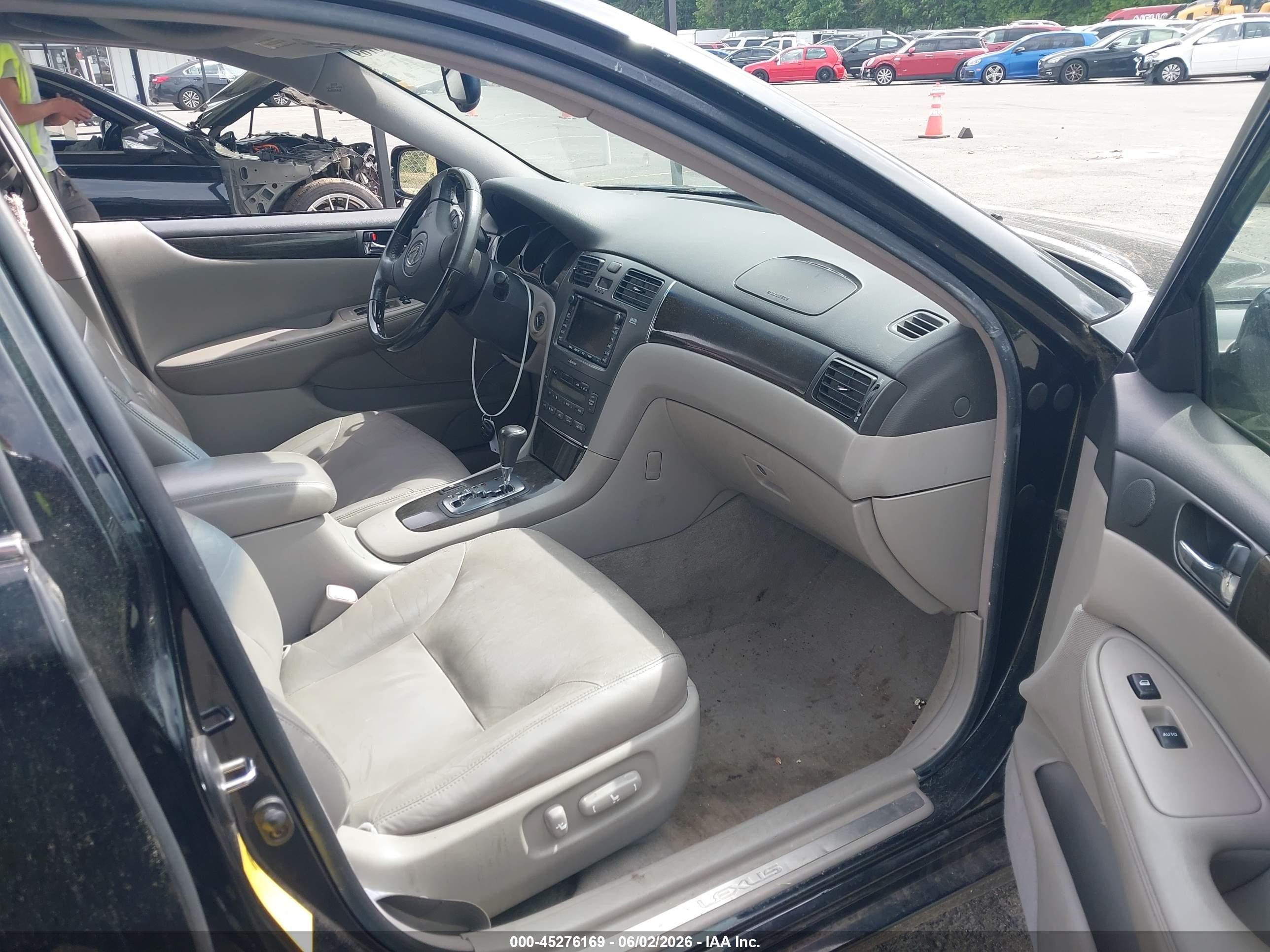 2004 Lexus Es 330   Black vin: JTHBA30GX45031297
