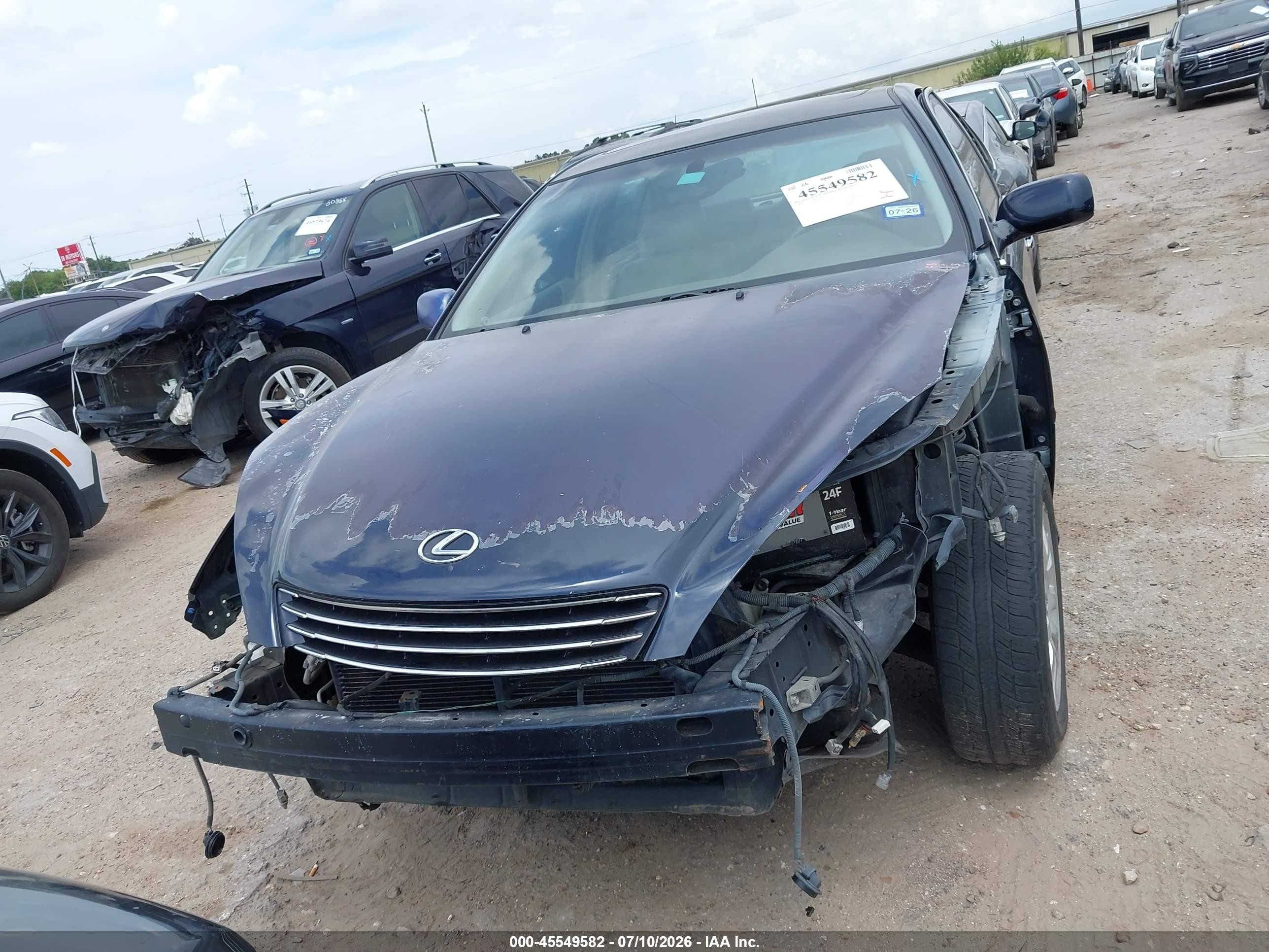 2004 Lexus Es 330   Blue vin: JTHBA30GX45054093