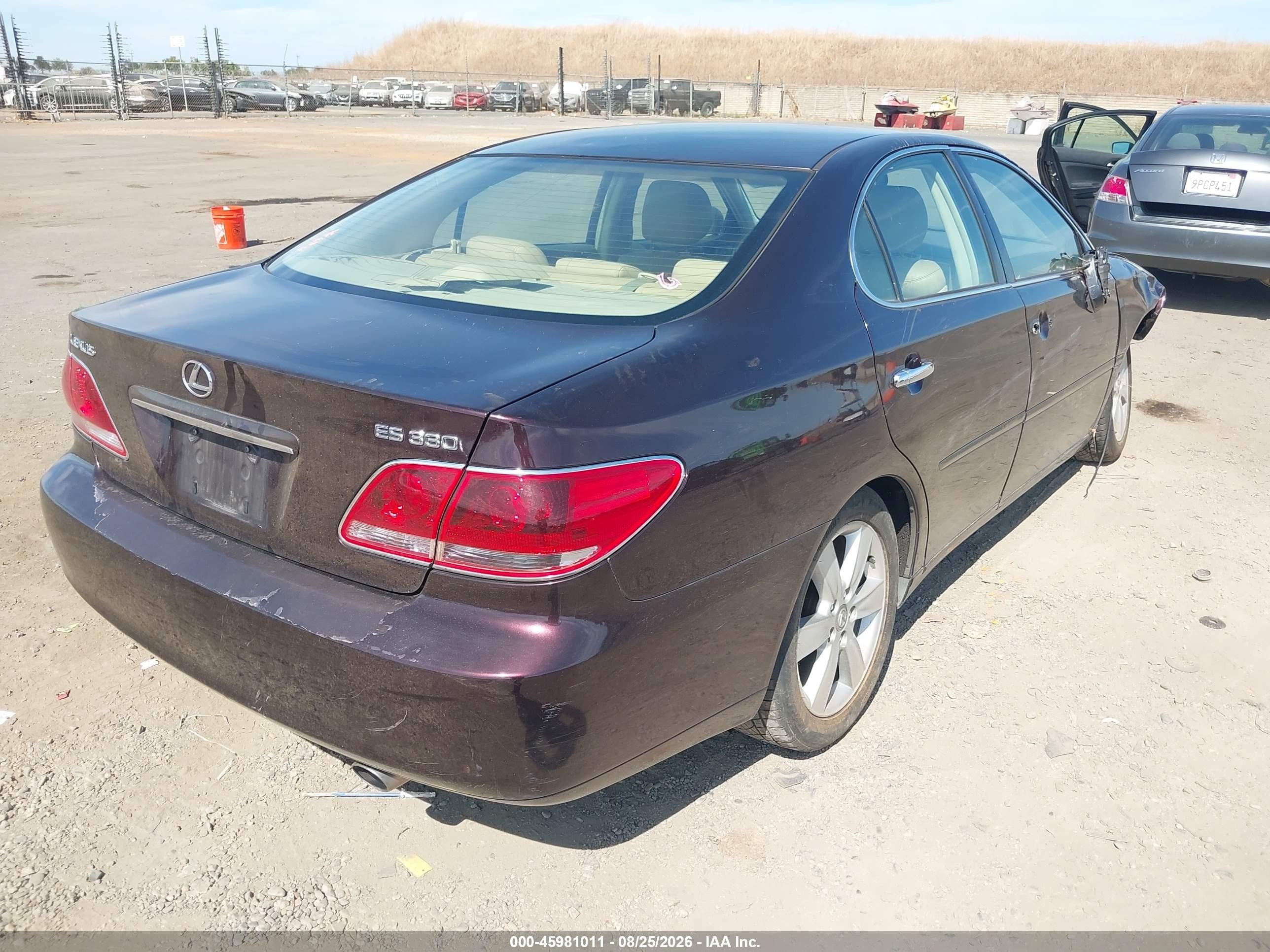 2005 Lexus Es 330 Бордовый vin: JTHBA30GX55060834