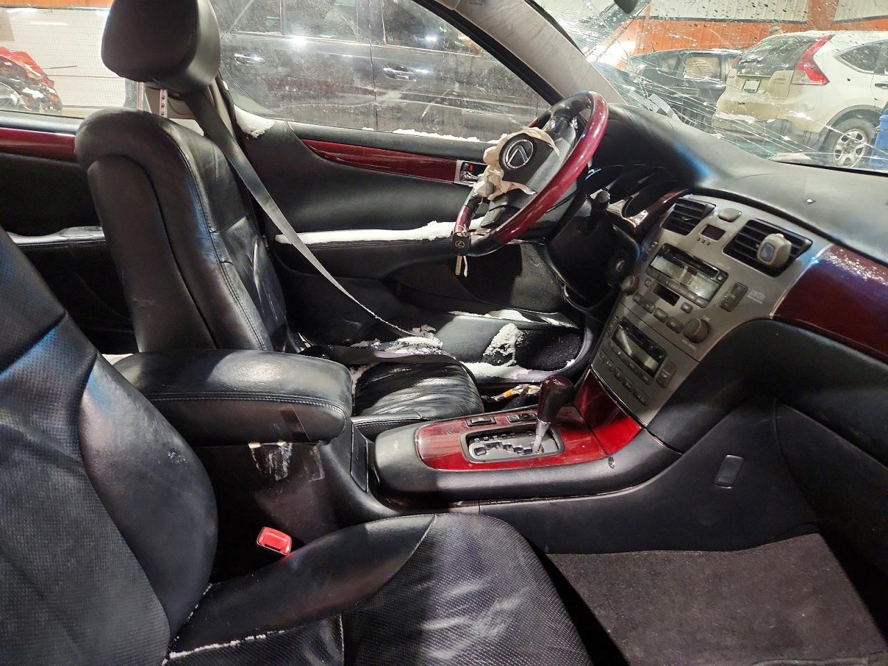 2005 Lexus Es 330 Silver vin: JTHBA30GX55064415