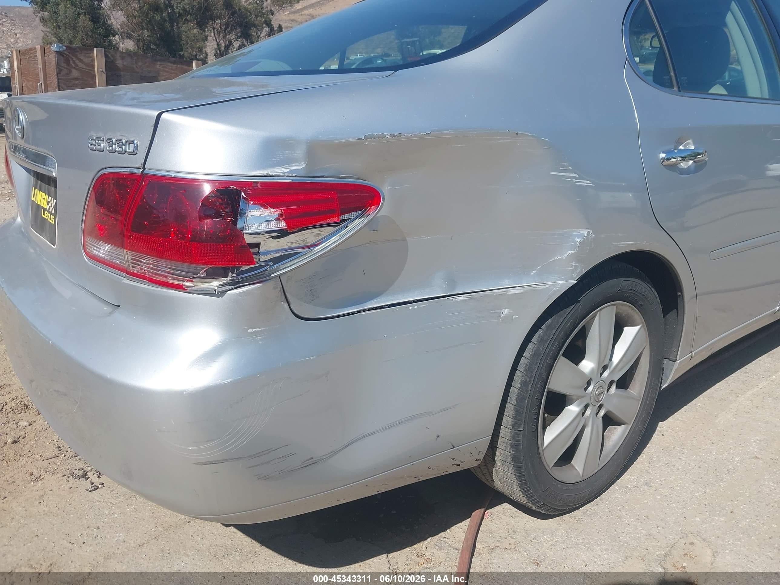 2005 Lexus Es 330   Silver vin: JTHBA30GX55066312