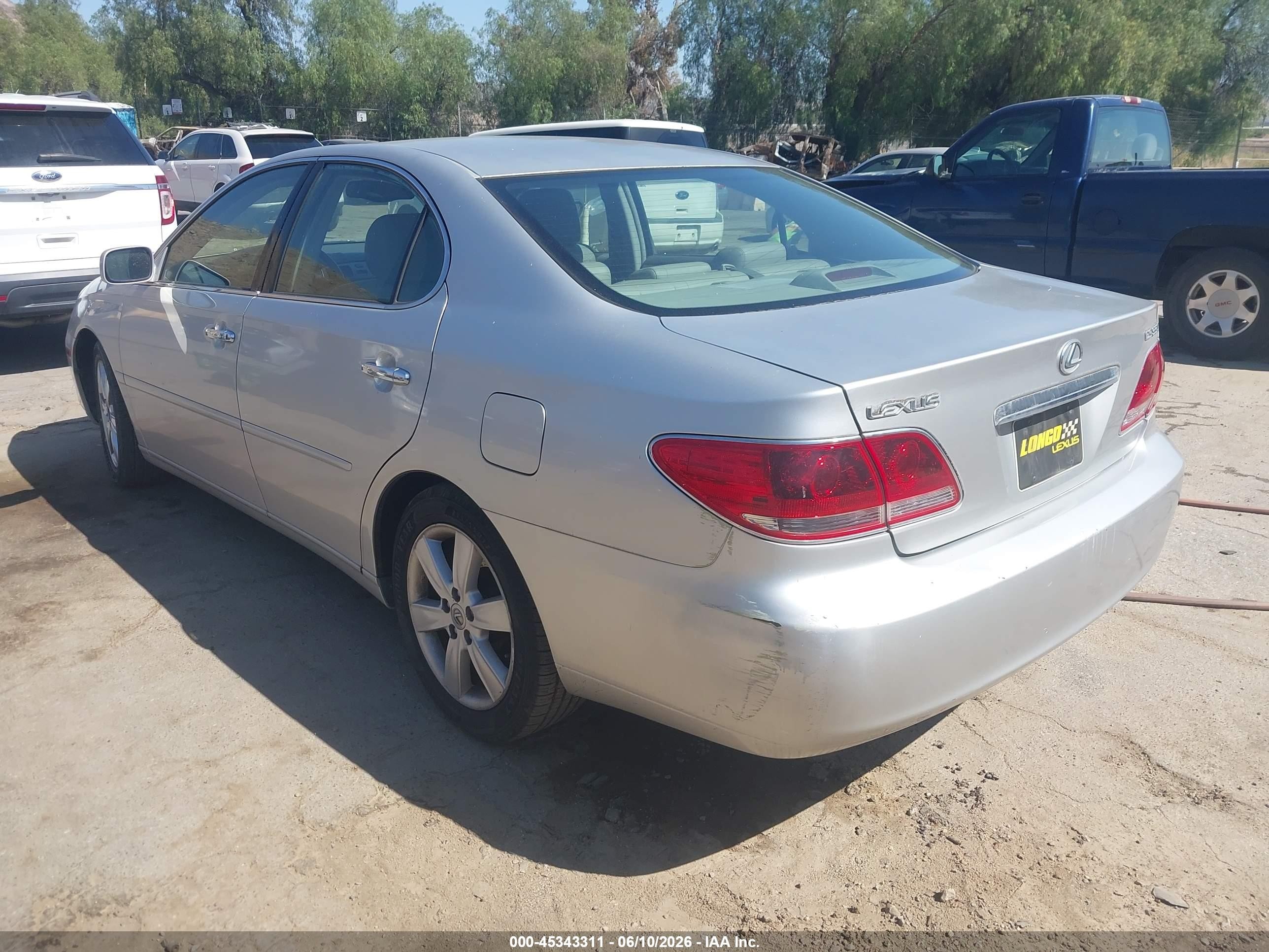 2005 Lexus Es 330   Silver vin: JTHBA30GX55066312