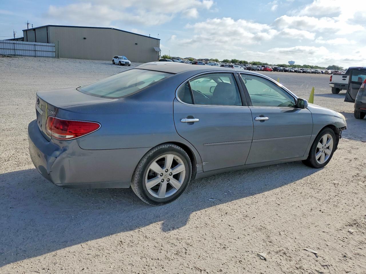 2005 Lexus Es 330 Gray vin: JTHBA30GX55073860