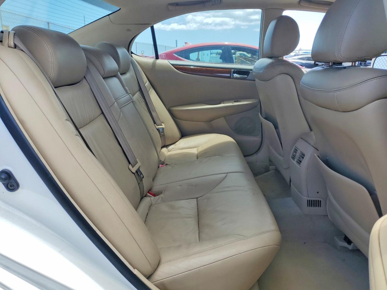 2005 Lexus Es 330 White vin: JTHBA30GX55087080