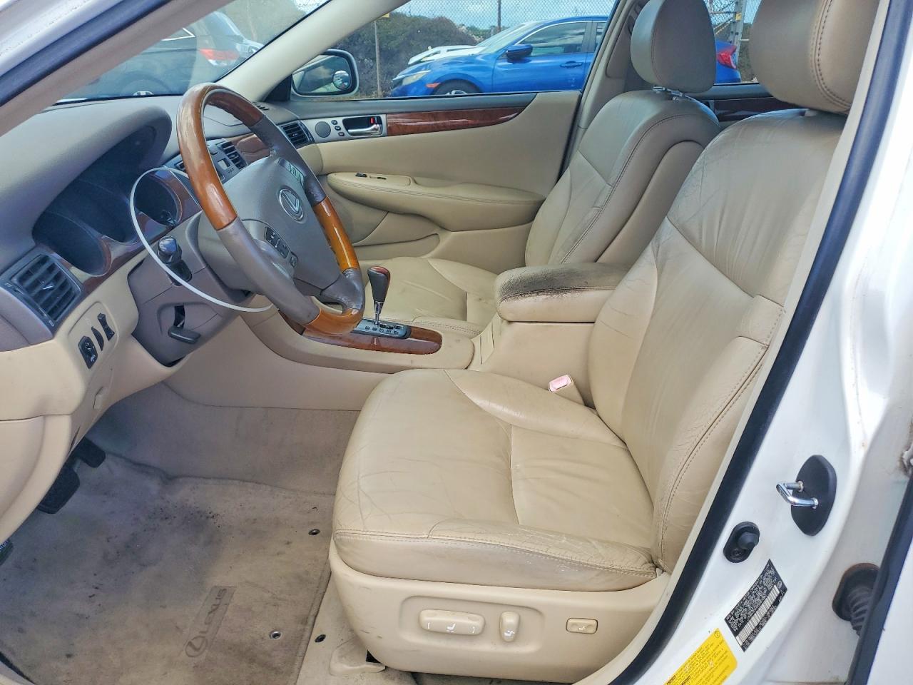 2005 Lexus Es 330 White vin: JTHBA30GX55087080