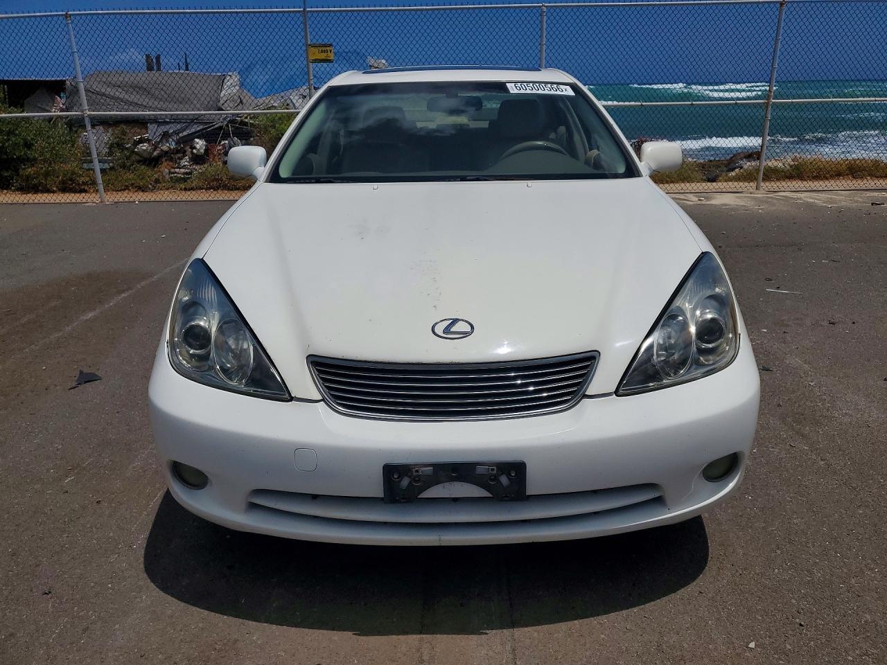 2005 Lexus Es 330 White vin: JTHBA30GX55087080