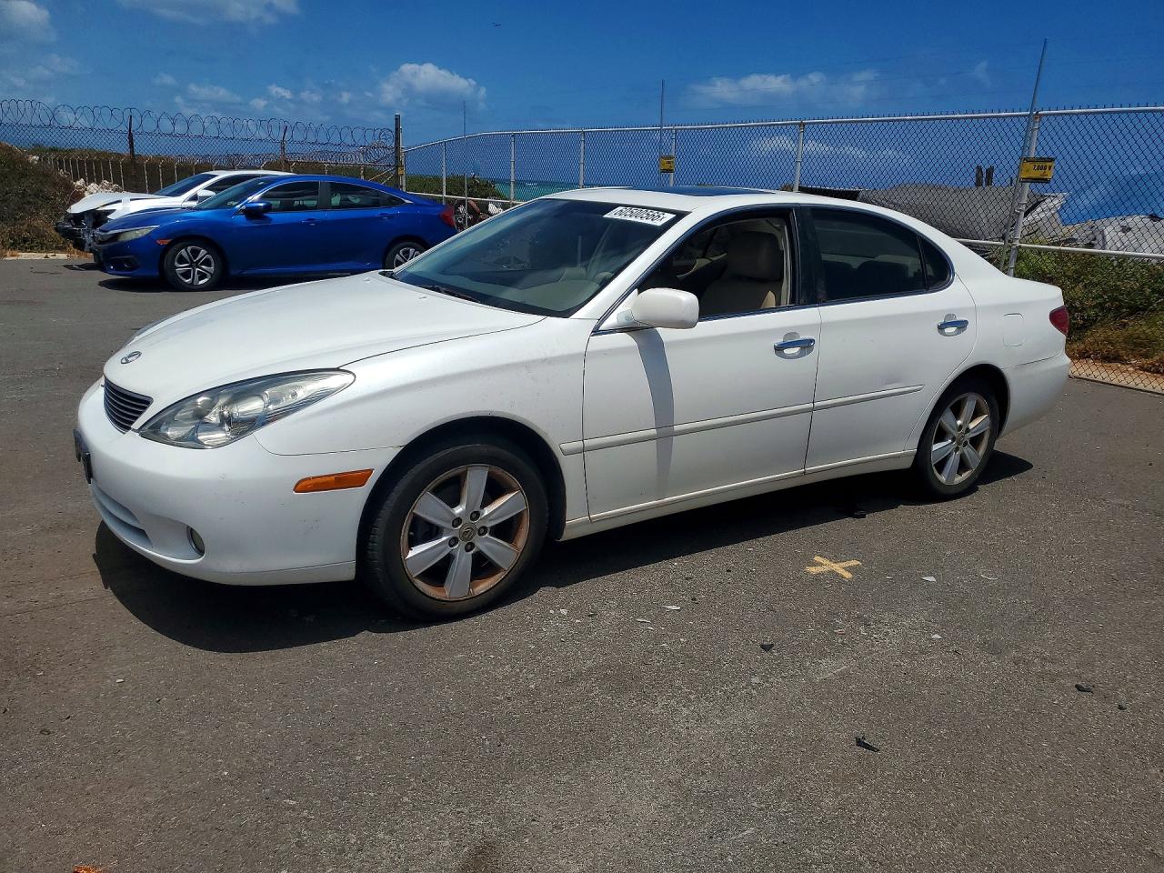 2005 Lexus Es 330 White vin: JTHBA30GX55087080