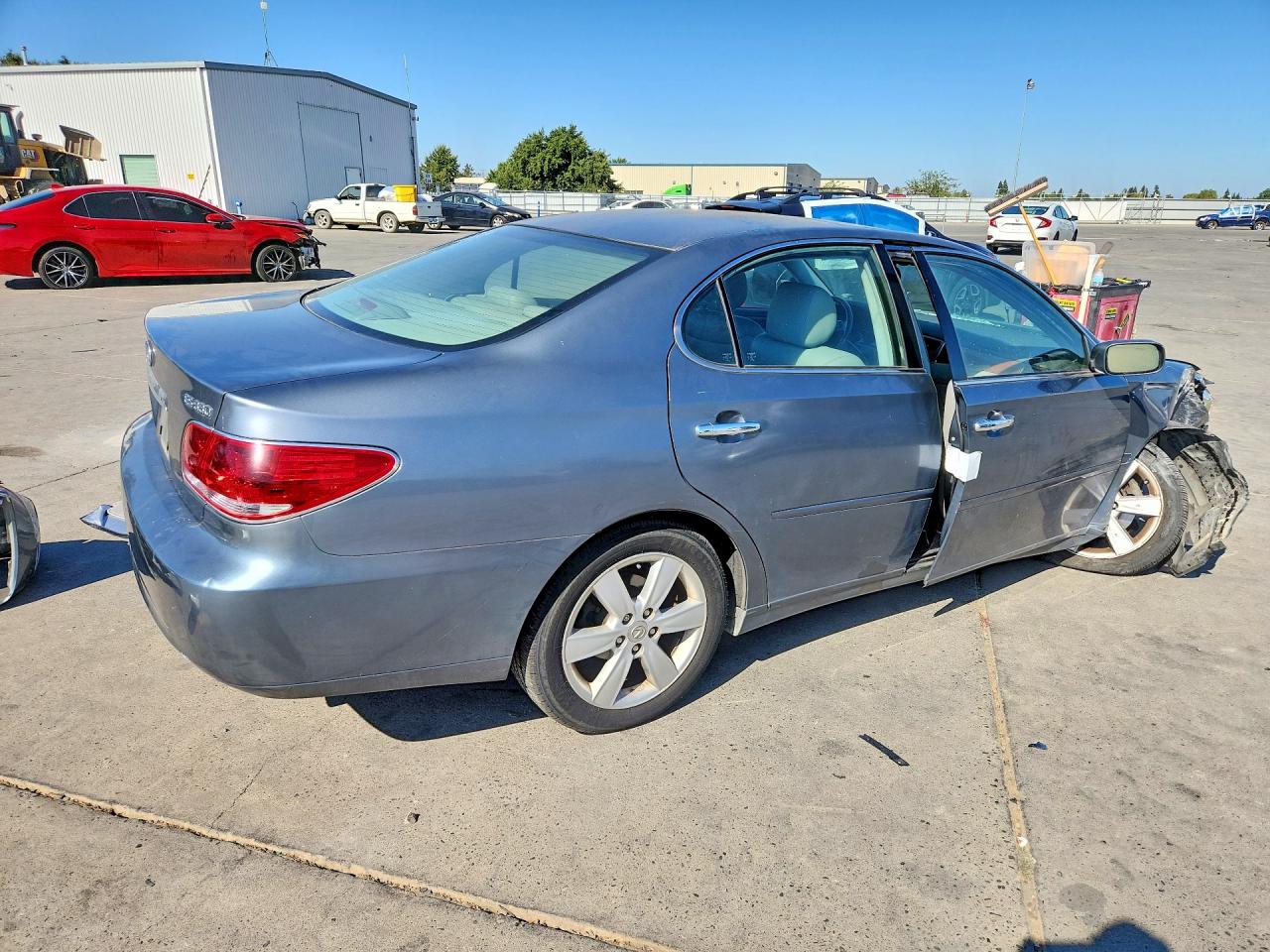 2005 Lexus Es 330 Серый vin: JTHBA30GX55089170