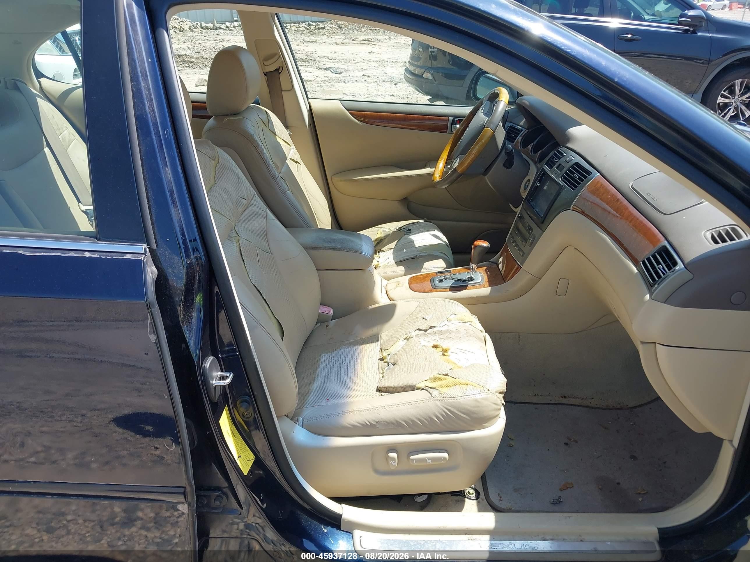 2005 Lexus Es 330   Black vin: JTHBA30GX55103066