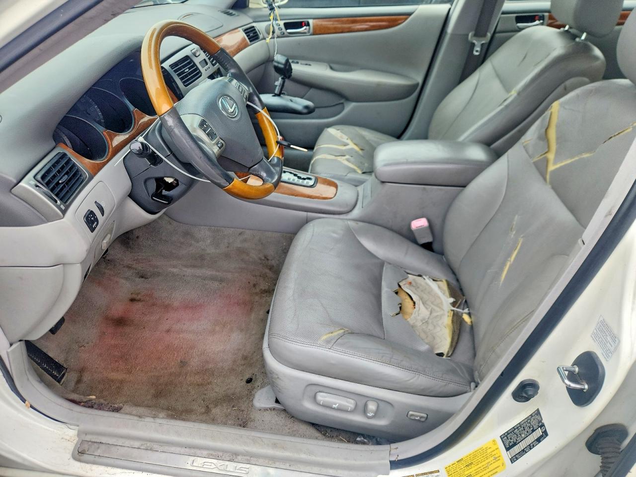 2005 Lexus Es 330 White vin: JTHBA30GX55120109