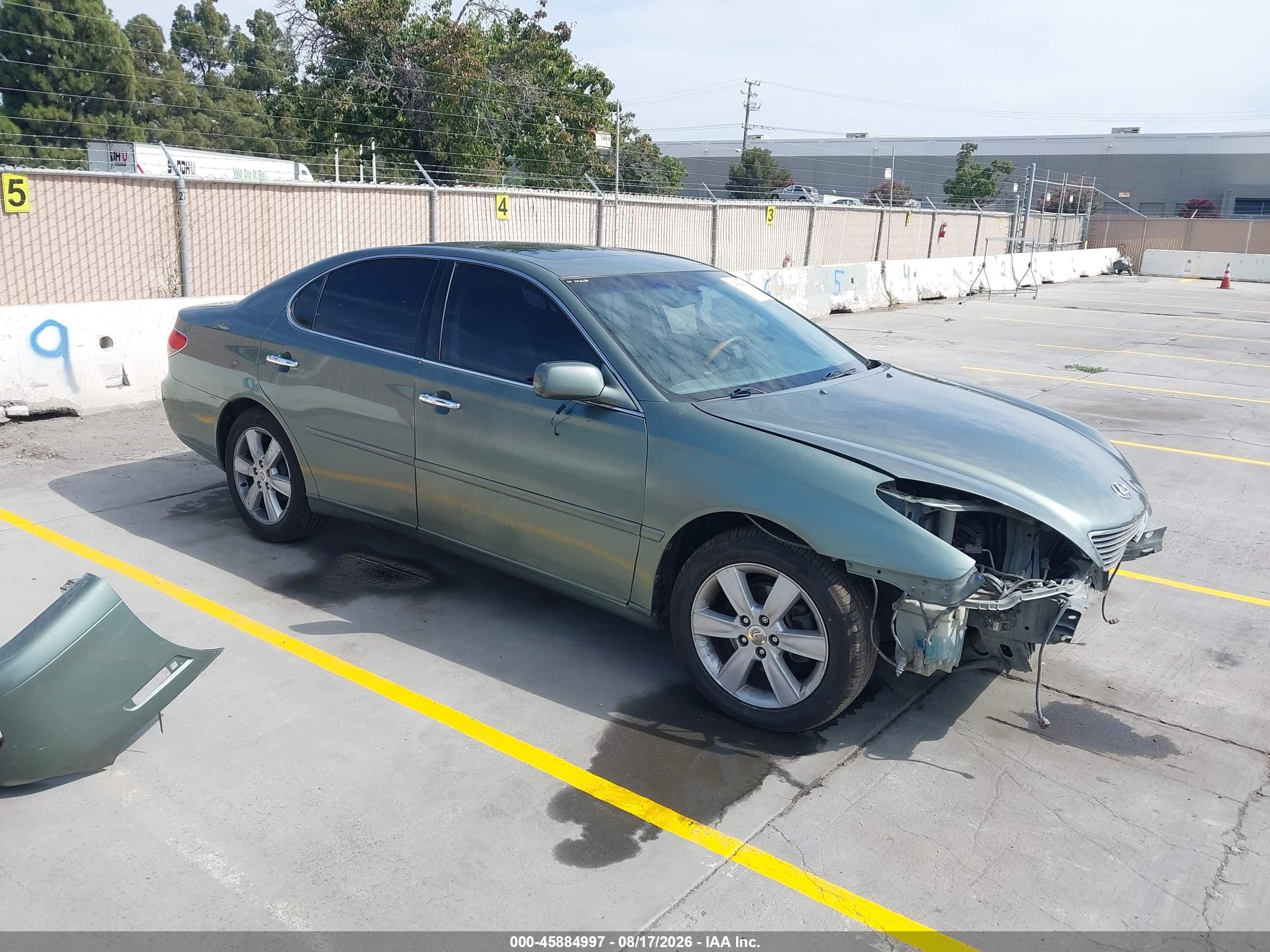 2005 Lexus Es 330   Green vin: JTHBA30GX55135919