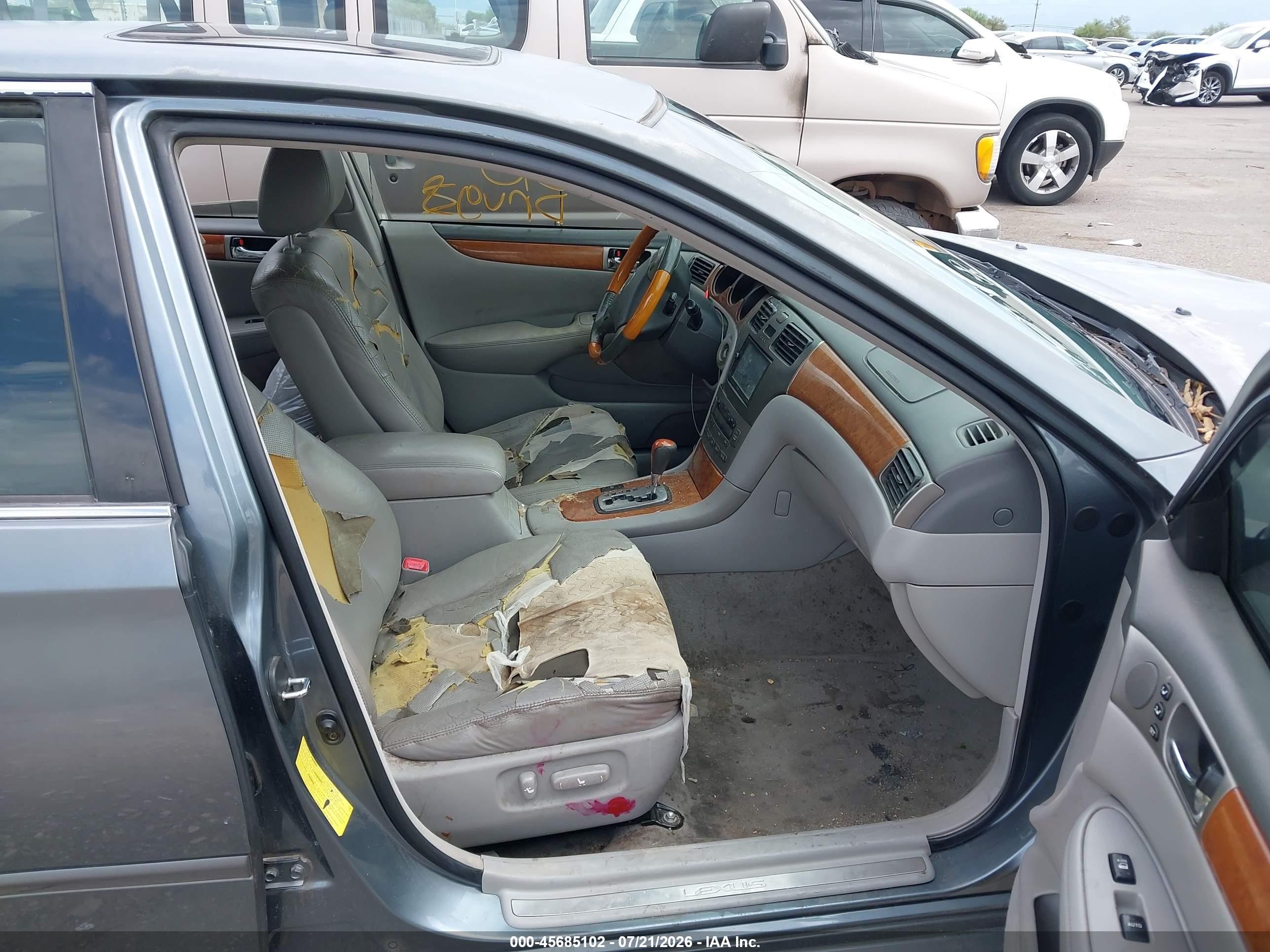 2006 Lexus Es 330   Серый vin: JTHBA30GX65146596