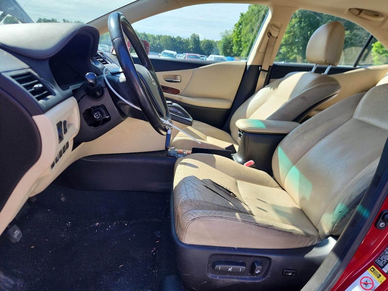 2010 Lexus Hs 250h Red vin: JTHBB1BA0A2006318