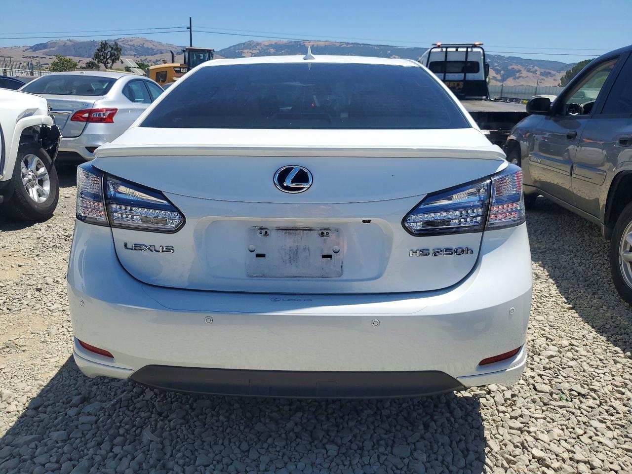 2010 Lexus Hs 250h White vin: JTHBB1BA0A2007209