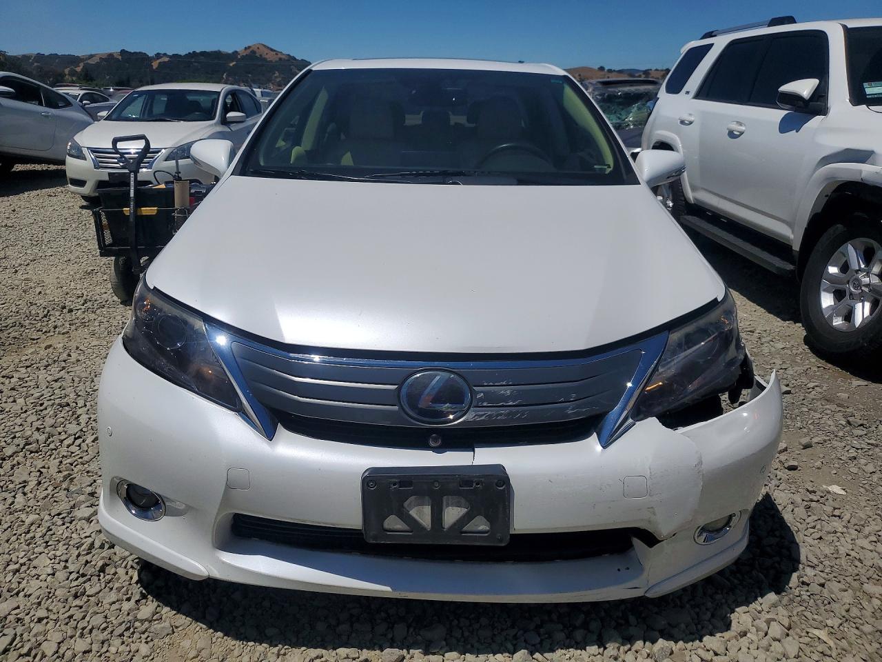 2010 Lexus Hs 250h White vin: JTHBB1BA0A2007209