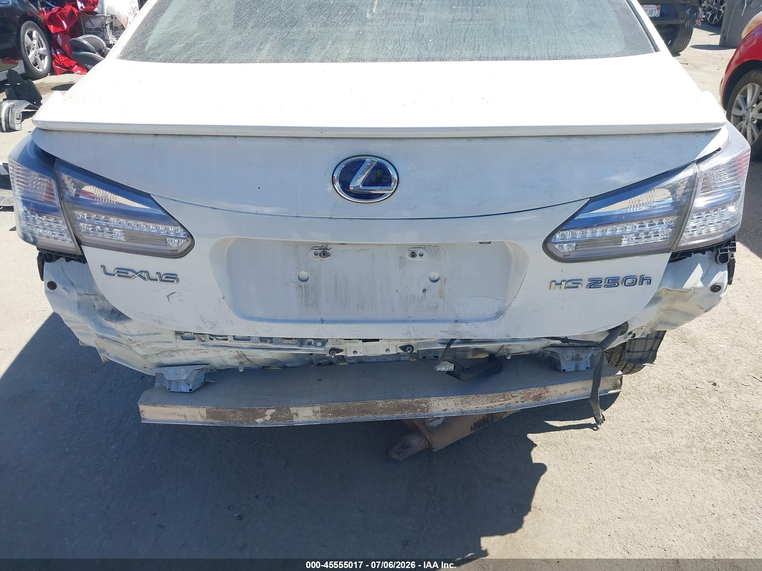 2010 Lexus Hs 250h Premium White vin: JTHBB1BA2A2011276