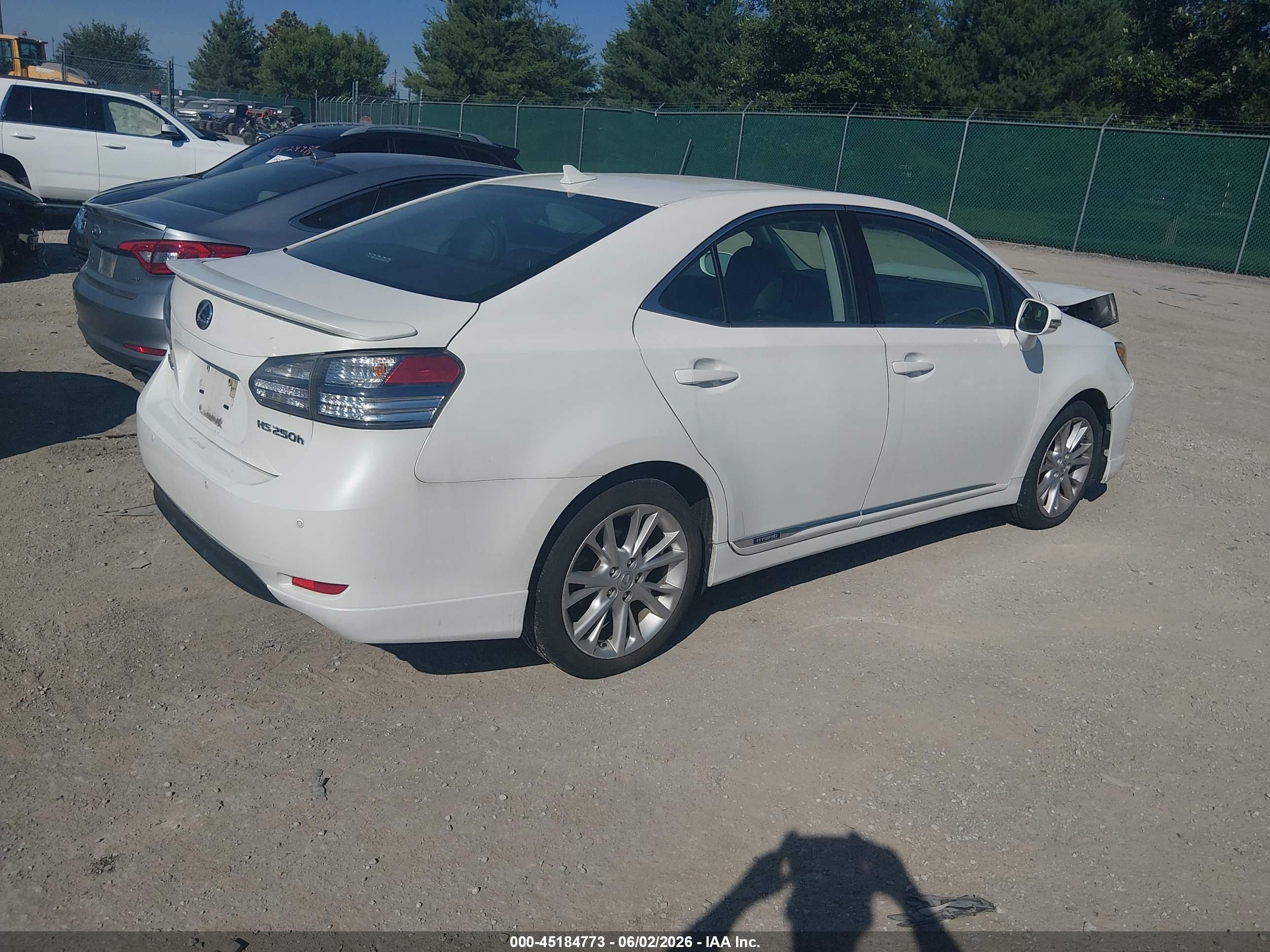 2010 Lexus Hs 250h Premium White vin: JTHBB1BA3A2020780