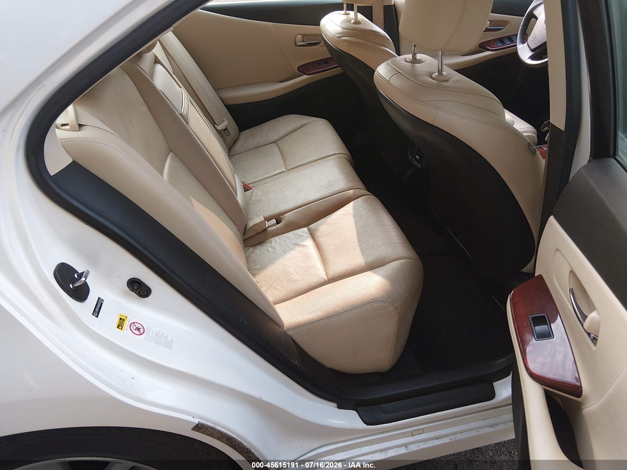 2011 Lexus Hs 250h White vin: JTHBB1BA4B2043969