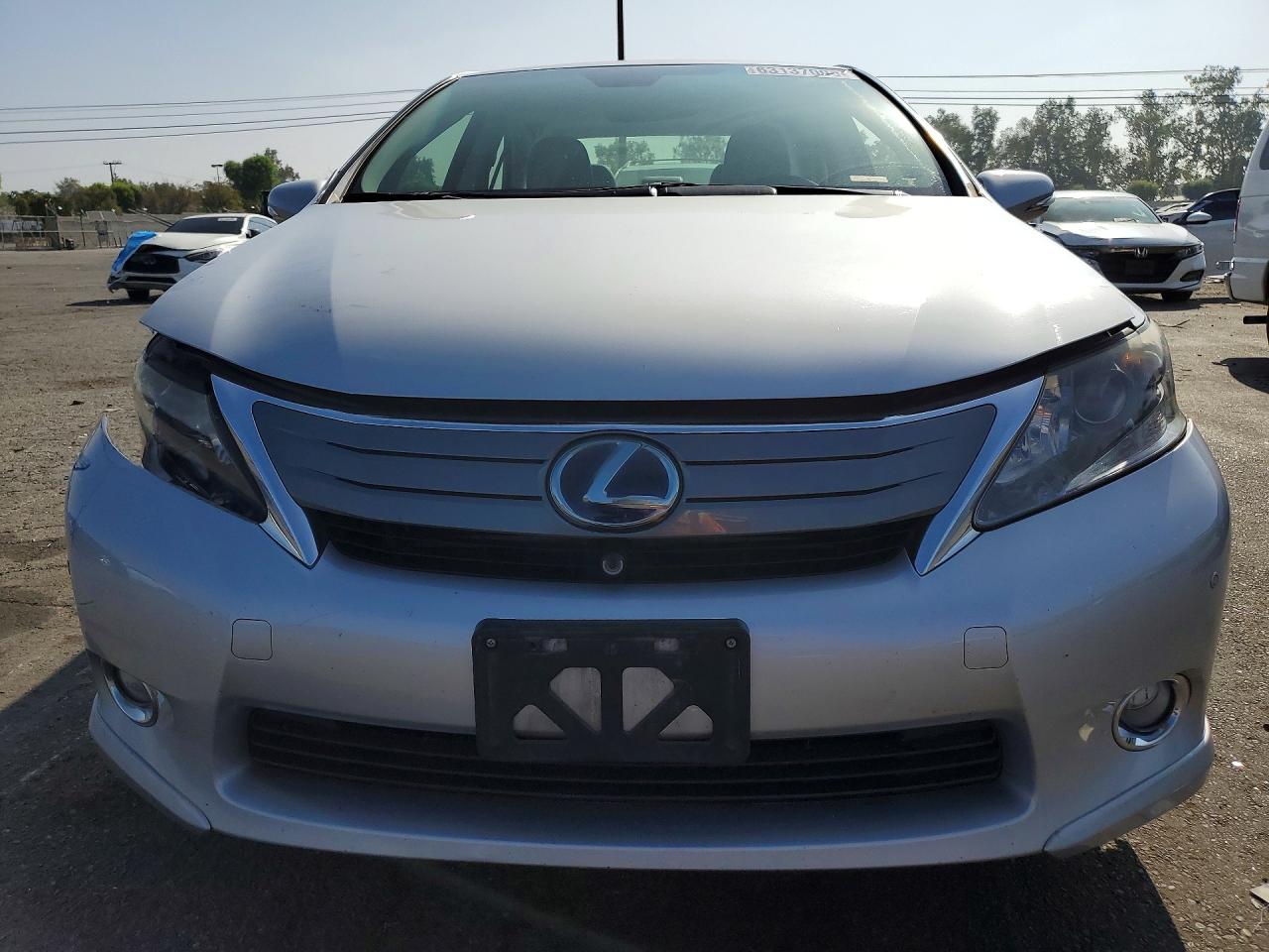 2010 Lexus Hs 250h Silver vin: JTHBB1BA5A2003852
