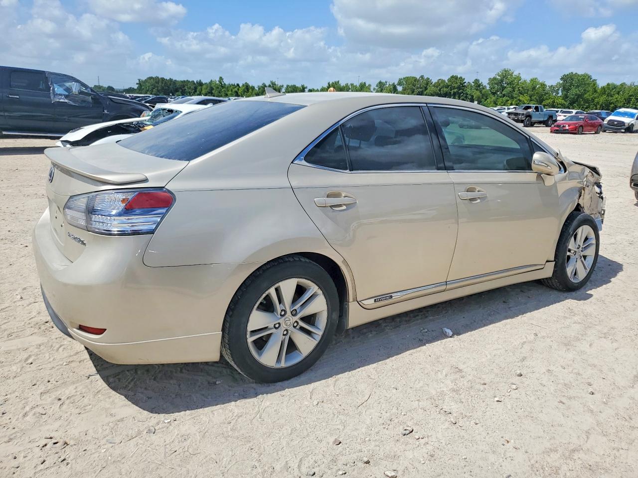 2011 Lexus Hs 250h Gold vin: JTHBB1BA5B2046718