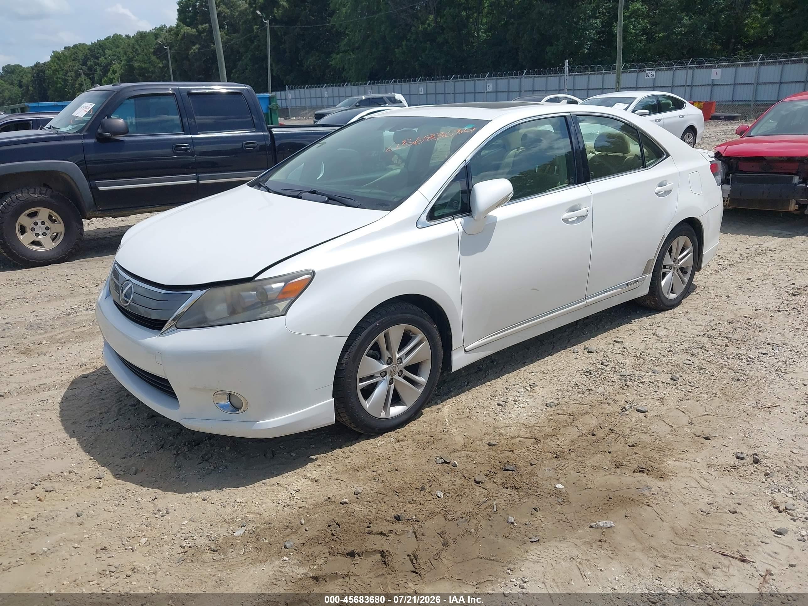 2010 Lexus Hs 250h   White vin: JTHBB1BA7A2023021