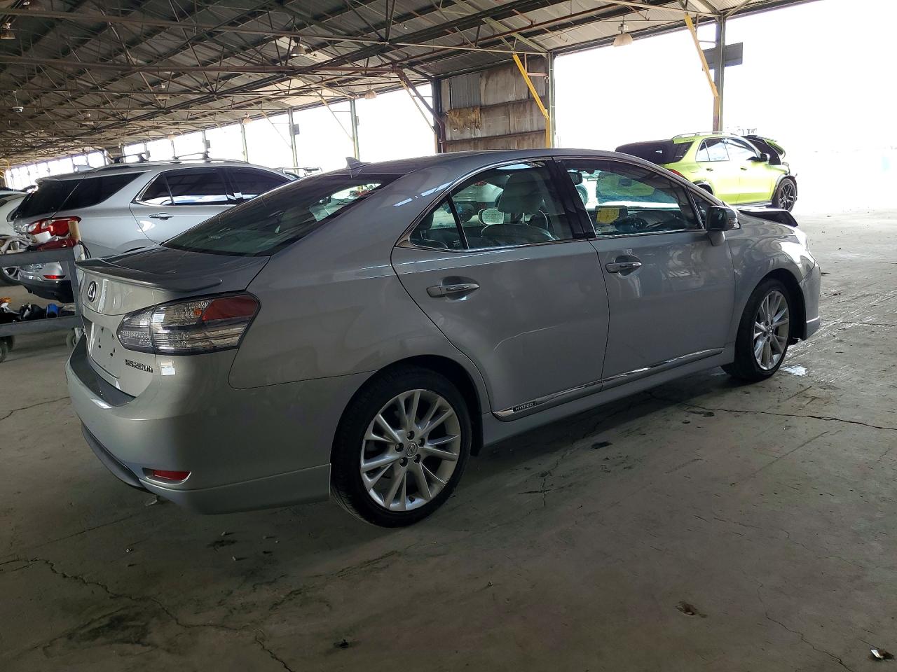 2010 Lexus Hs 250h Silver vin: JTHBB1BA8A2002677