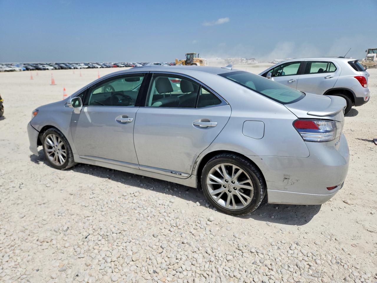 2010 Lexus Hs 250h Silver vin: JTHBB1BA8A2005689