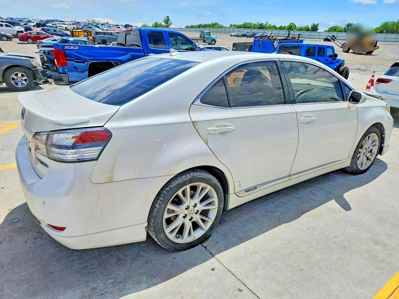 2010 Lexus Hs 250h White vin: JTHBB1BA8A2013274