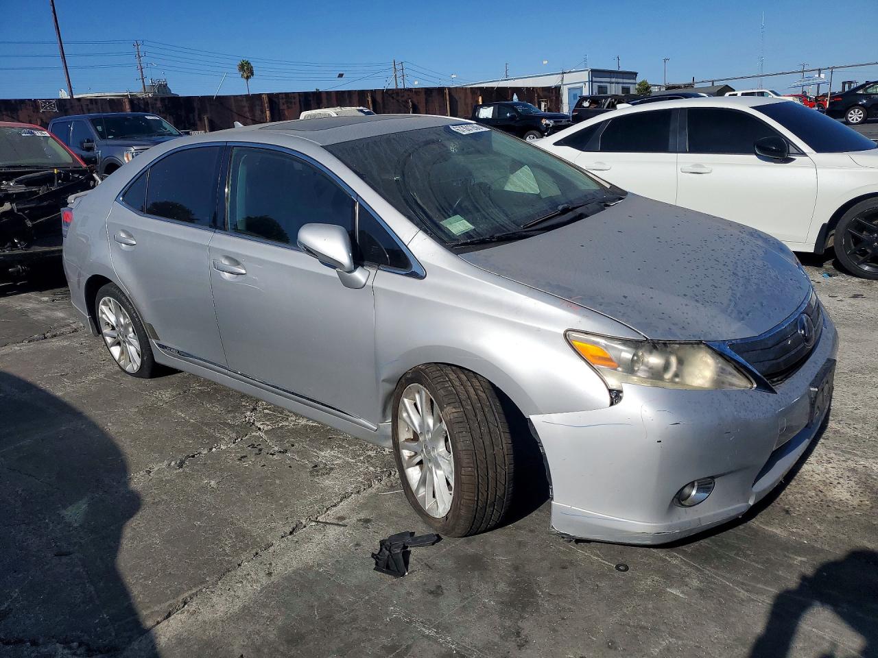 2010 Lexus Hs 250h Silver vin: JTHBB1BA9A2025188