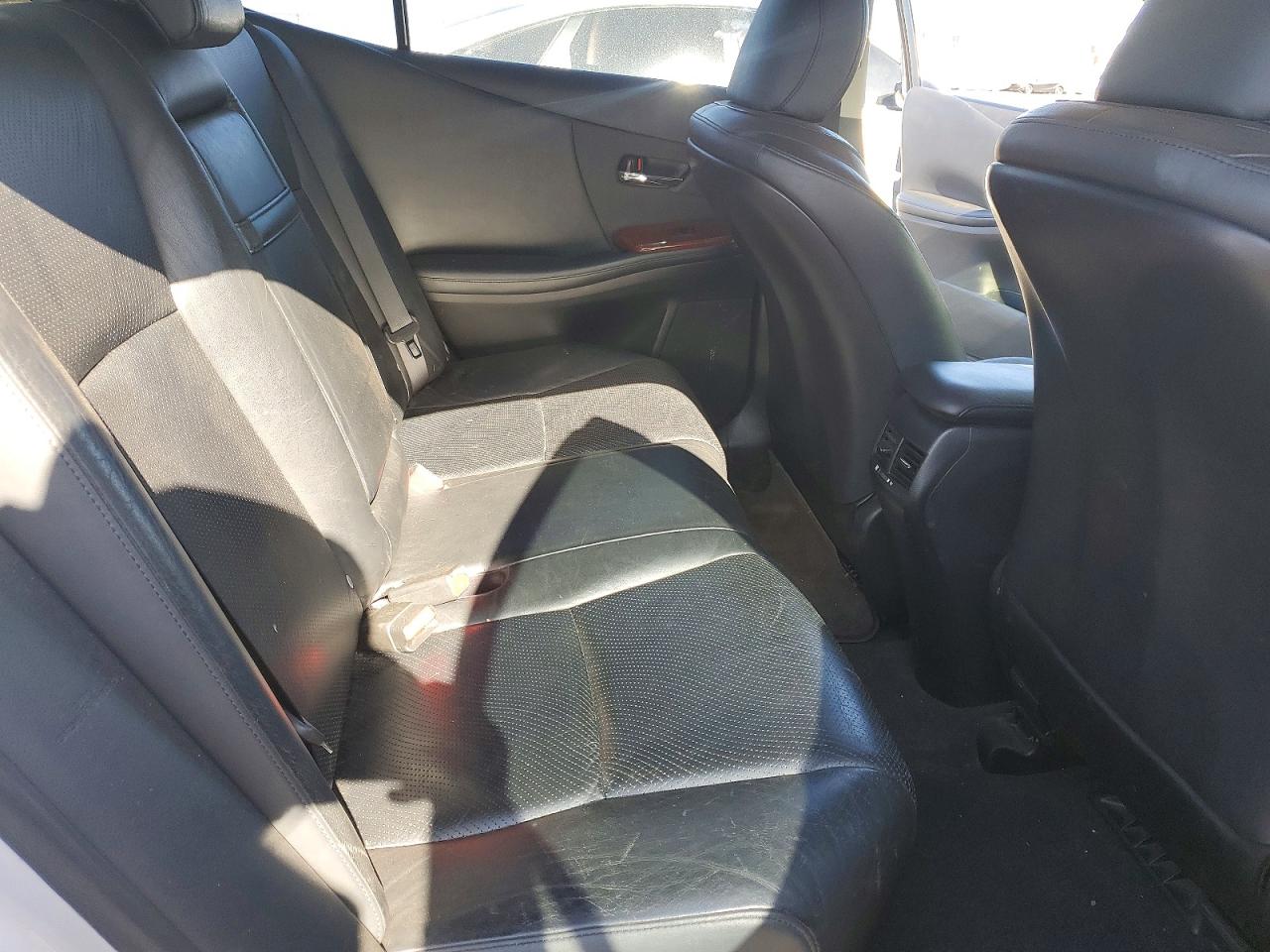 2010 Lexus Hs 250h Silver vin: JTHBB1BA9A2025188