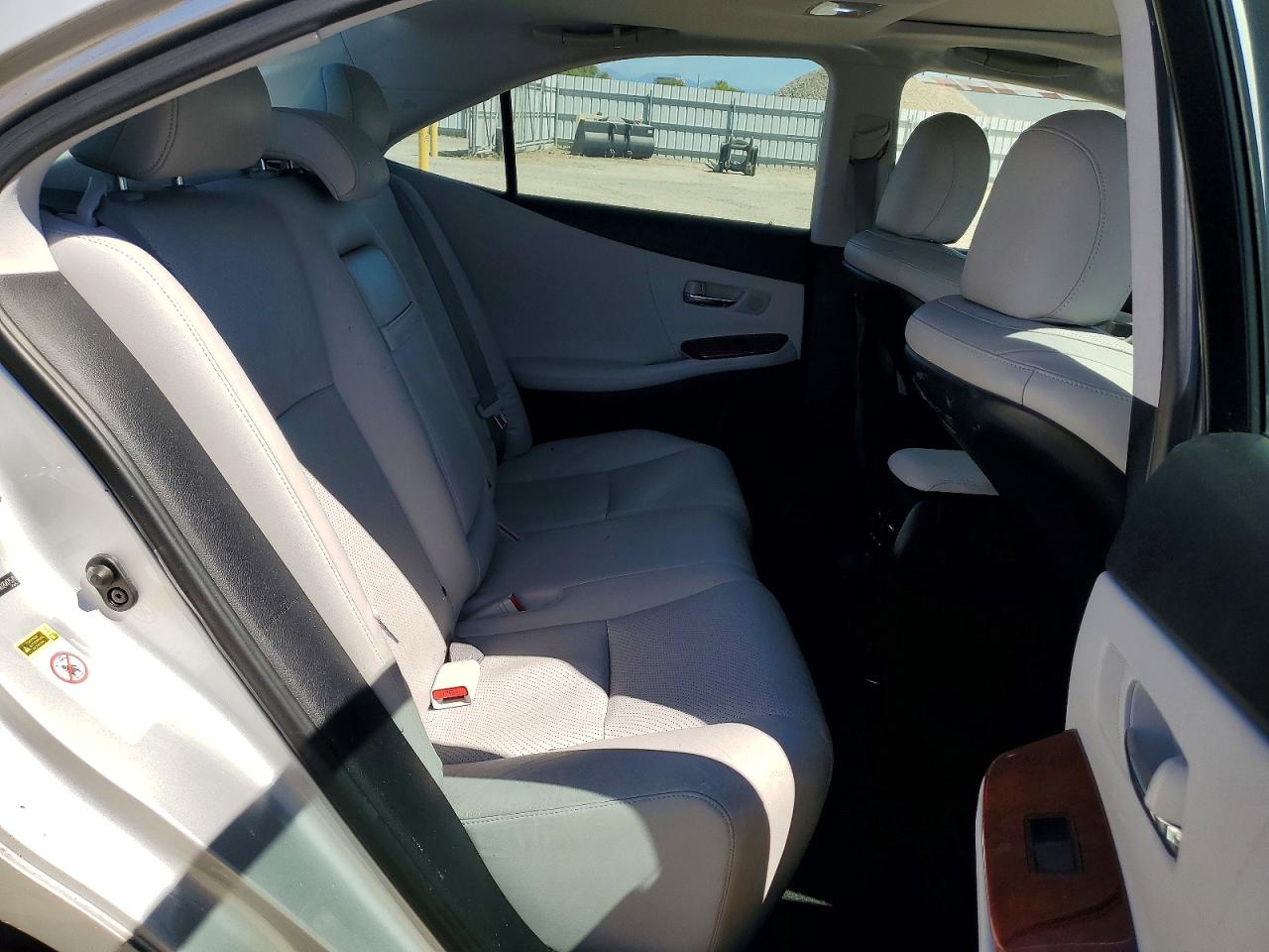 2011 Lexus Hs 250h Base Silver vin: JTHBB1BA9B2047578