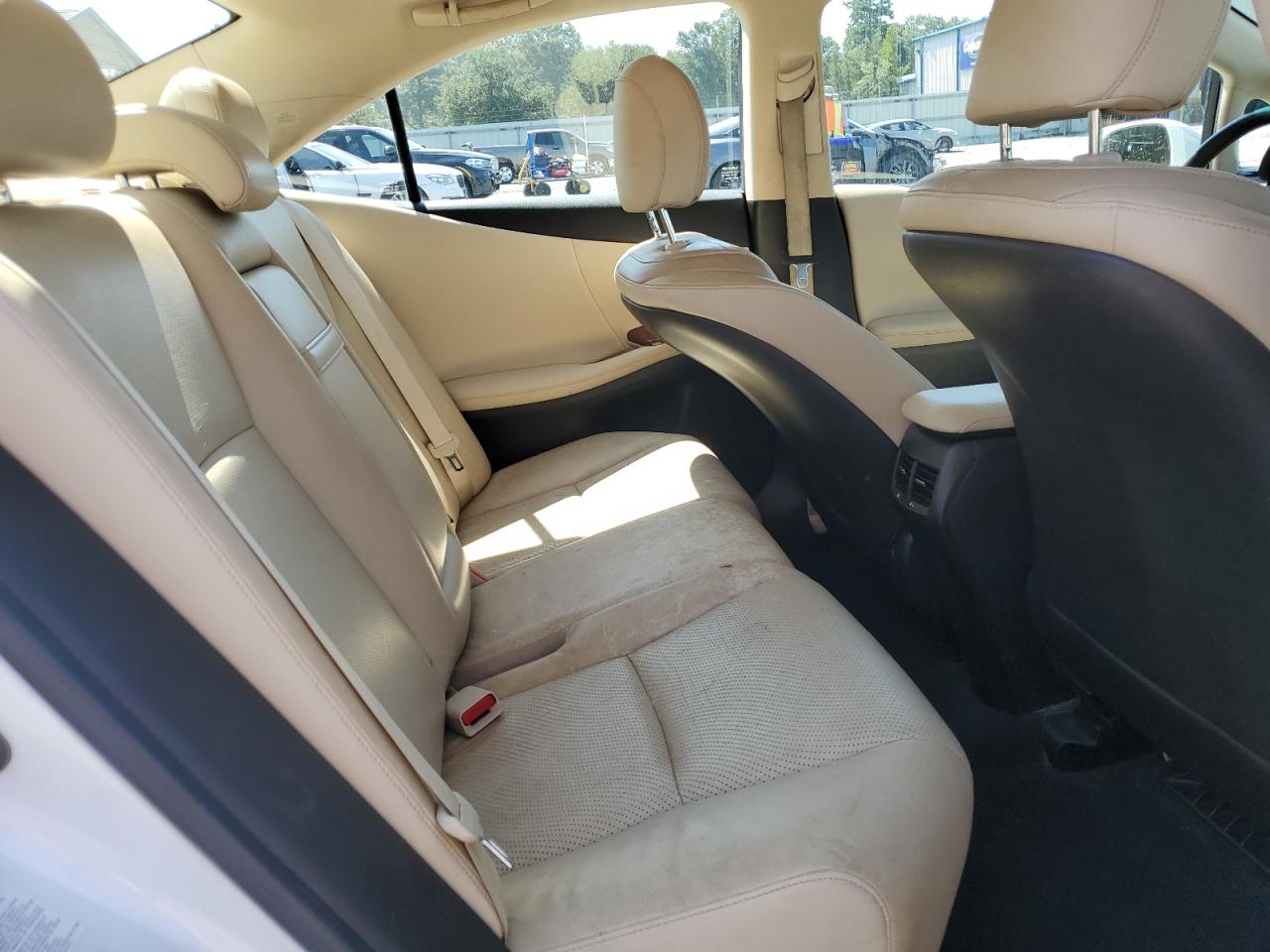 2010 Lexus Hs 250h White vin: JTHBB1BAXA2001997