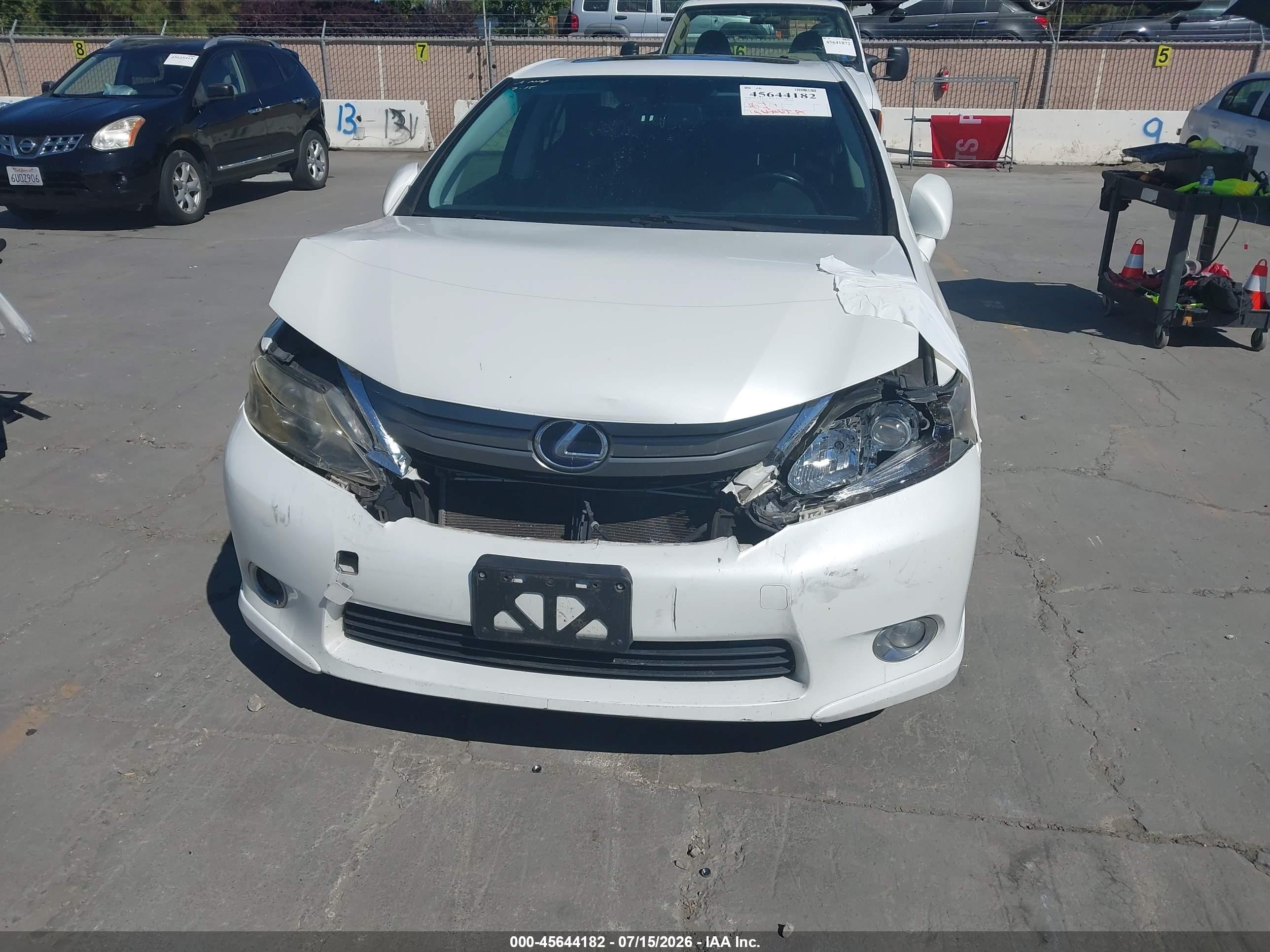 2010 Lexus Hs 250h White vin: JTHBB1BAXA2030951