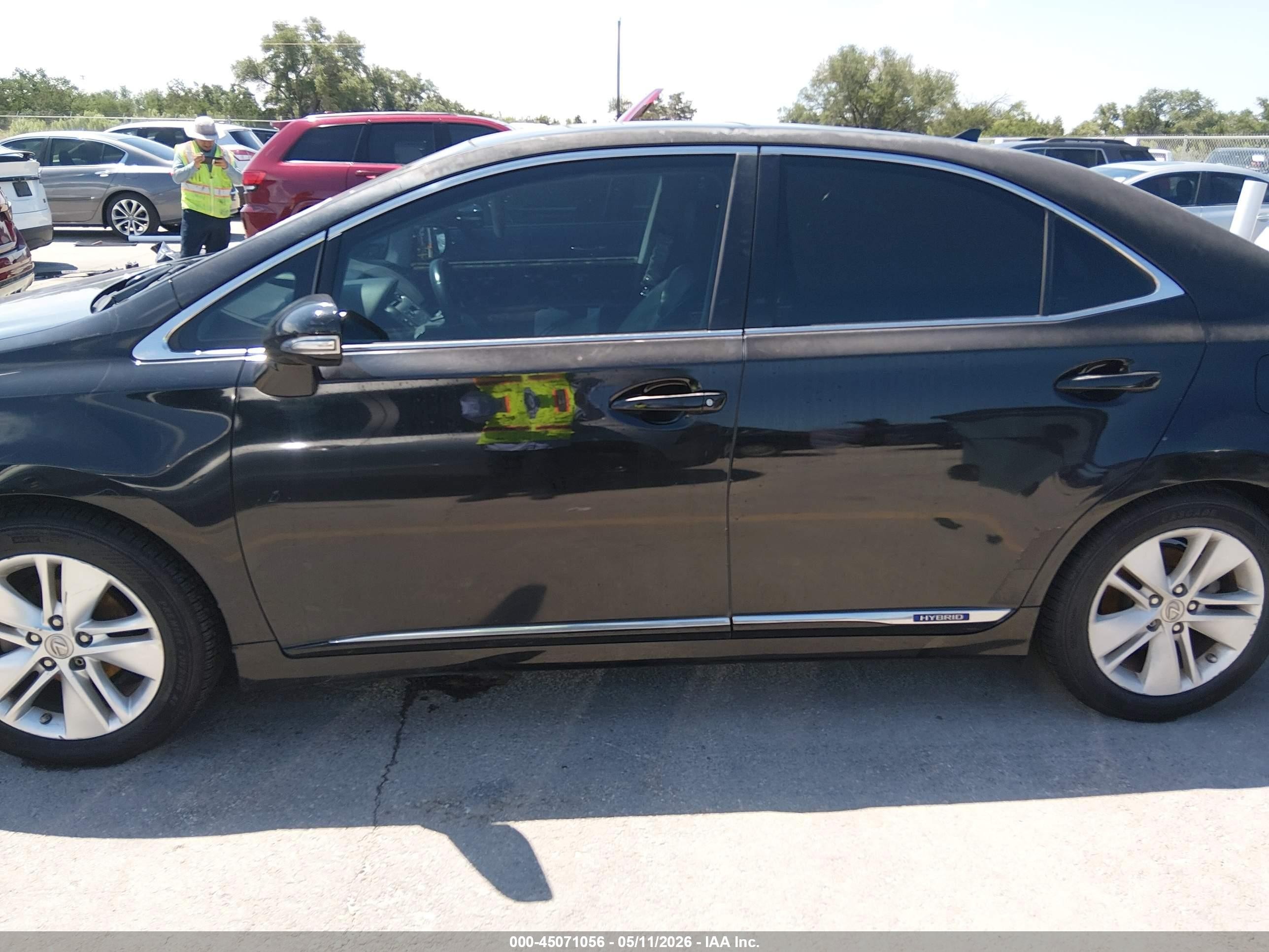 2011 Lexus Hs 250h   Black vin: JTHBB1BAXB2043359